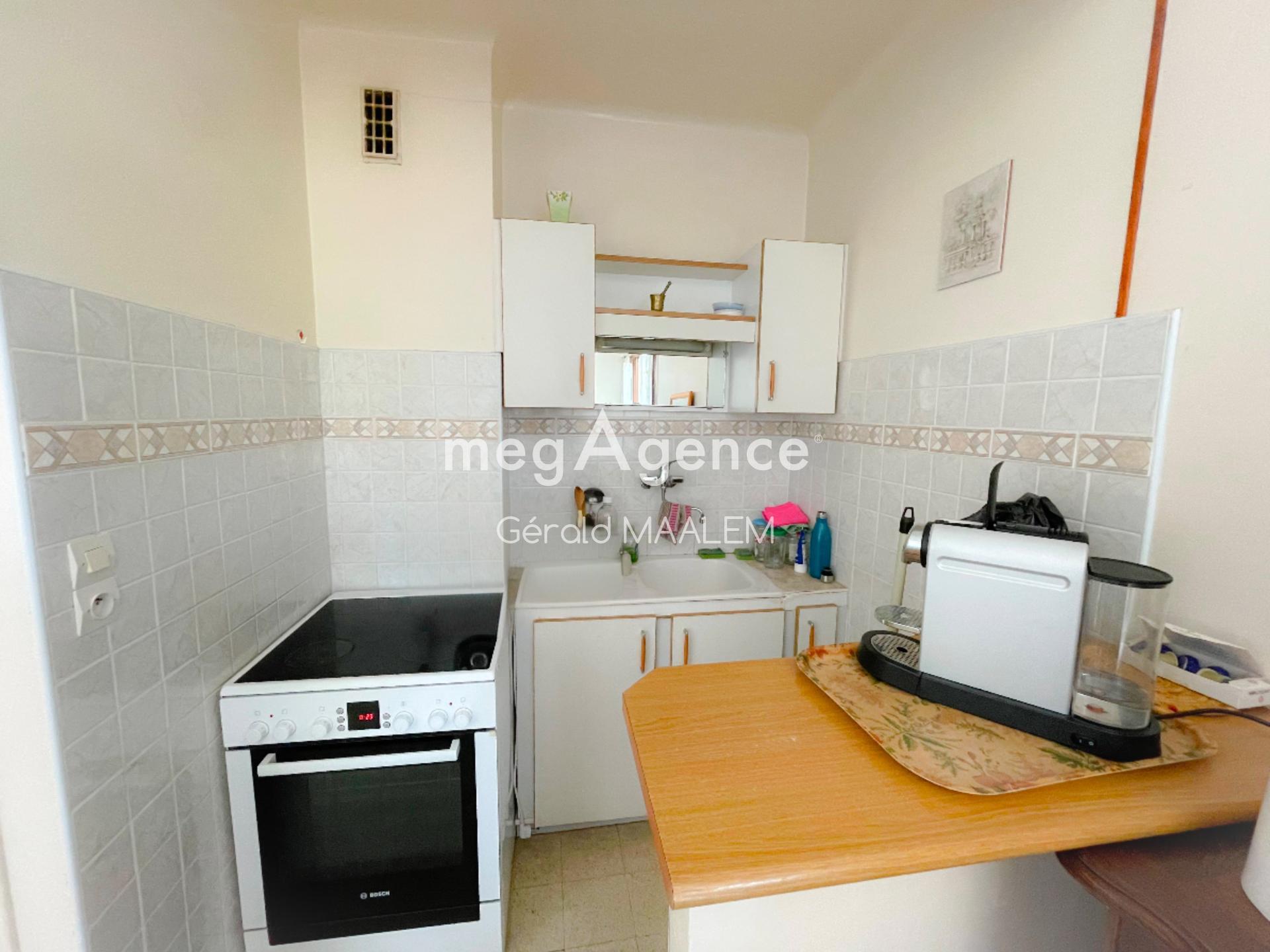 Achat : Appartement à CAVALAIRE-SUR-MER, 83240 - 2 pièces 37m² — 3