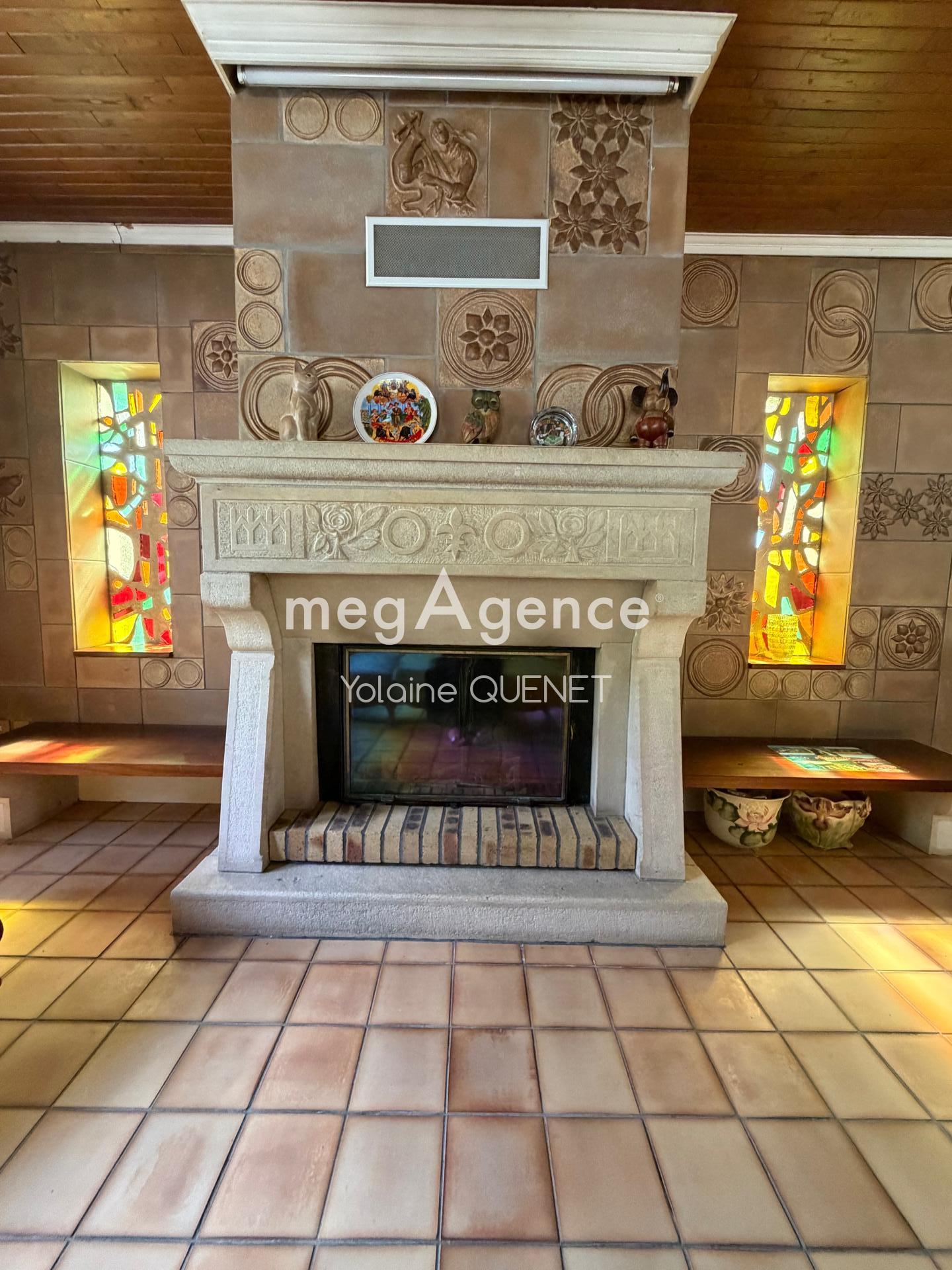 Maison 5 pièces 182 m² · à Mur-de-Barrez · 182 m² · 153 700 €