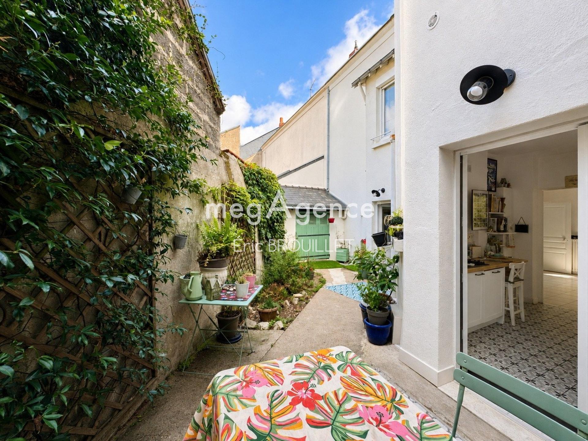 Achat : Maison à ANGERS, 49000 - 6 pièces 121m² — 4