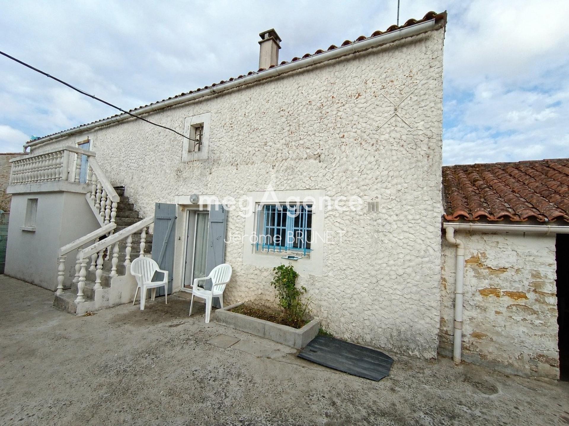 Maison 4 pièces 80 m² · à Champagne-les-Marais · 80 m² · 170 900 €