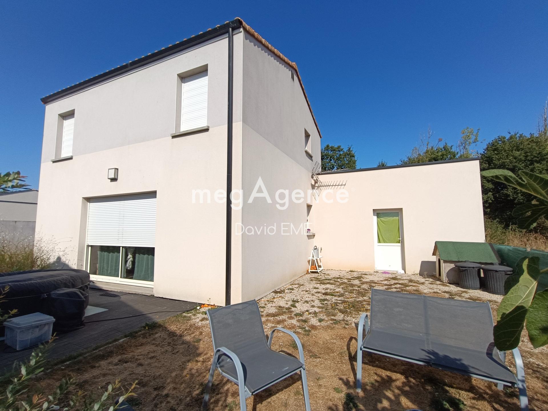 Maison 4 pièces 87 m² · à Froidfond · 87 m² · 262 500 €