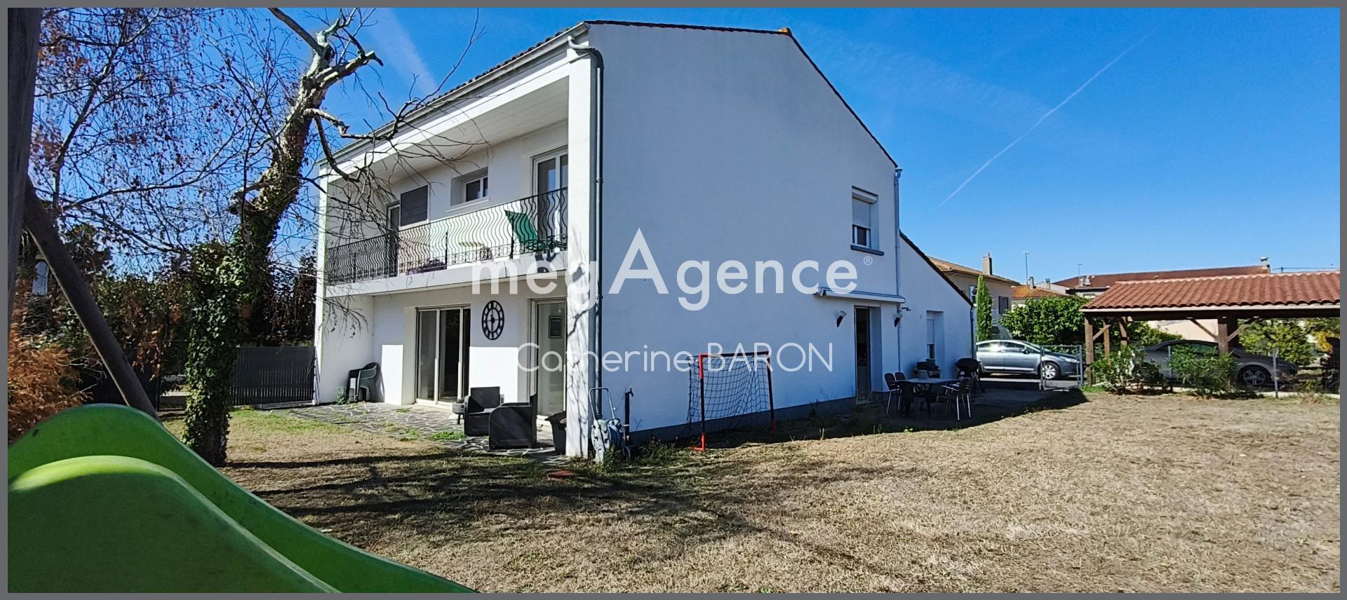 Maison 6 pièces 187 m² · à Chateaubernard · 187 m² · 299 000 €