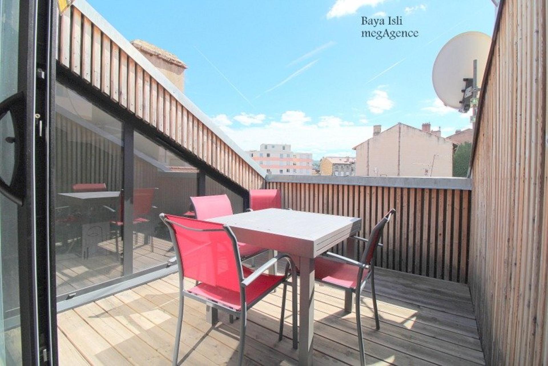 Appartement 5 pièces 148 m² · à Saint-Etienne · 148 m² · 197 000 €