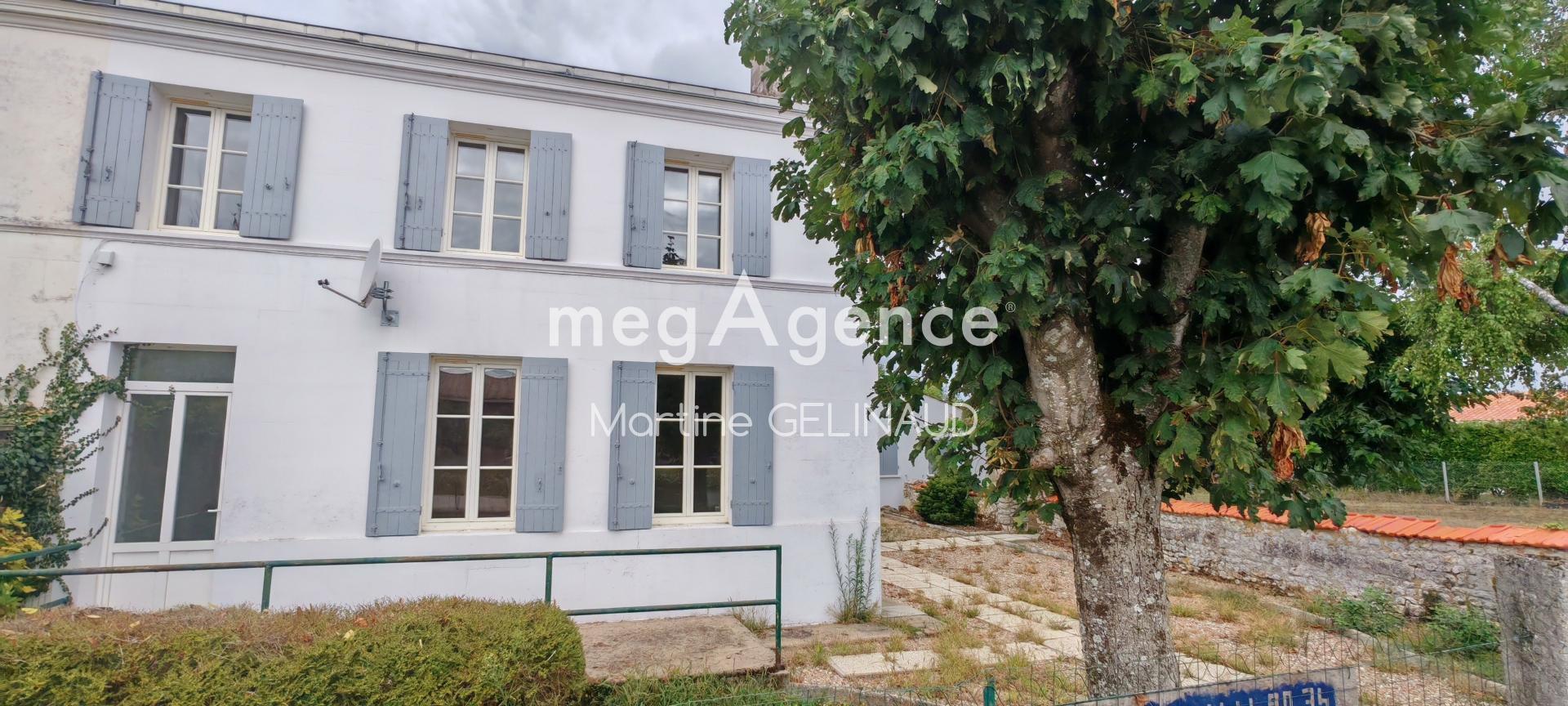 Maison 6 pièces 140 m² · à Les Gonds · 140 m² · 199 000 €