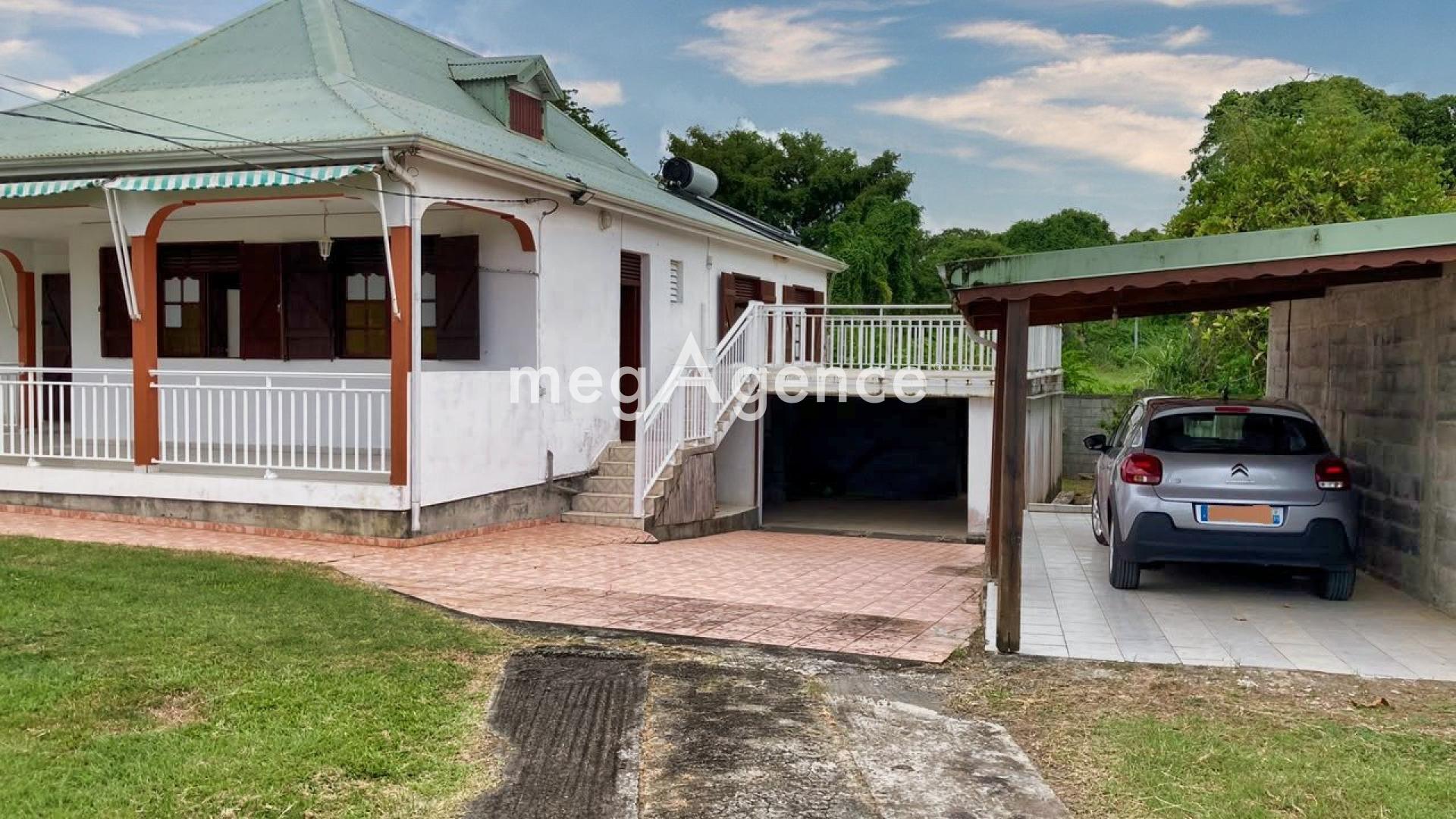 Maison 5 pièces 171 m² · à Morne-A-l'Eau · 171 m² · 368 500 €