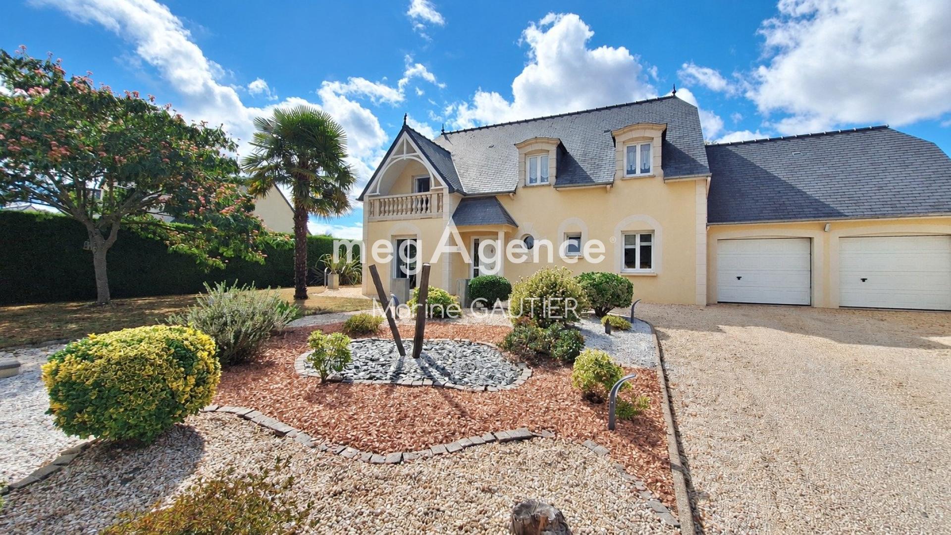 Maison 6 pièces 161 m² · à Miniac-Morvan · 161 m² · 440 000 €