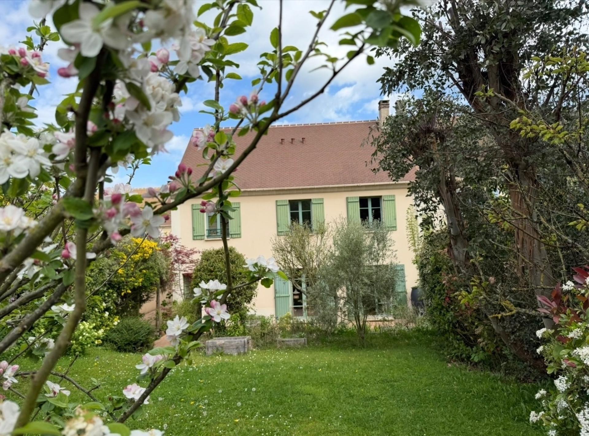 Maison 5 pièces 132 m² · à Thoiry · 132 m² · 399 000 €