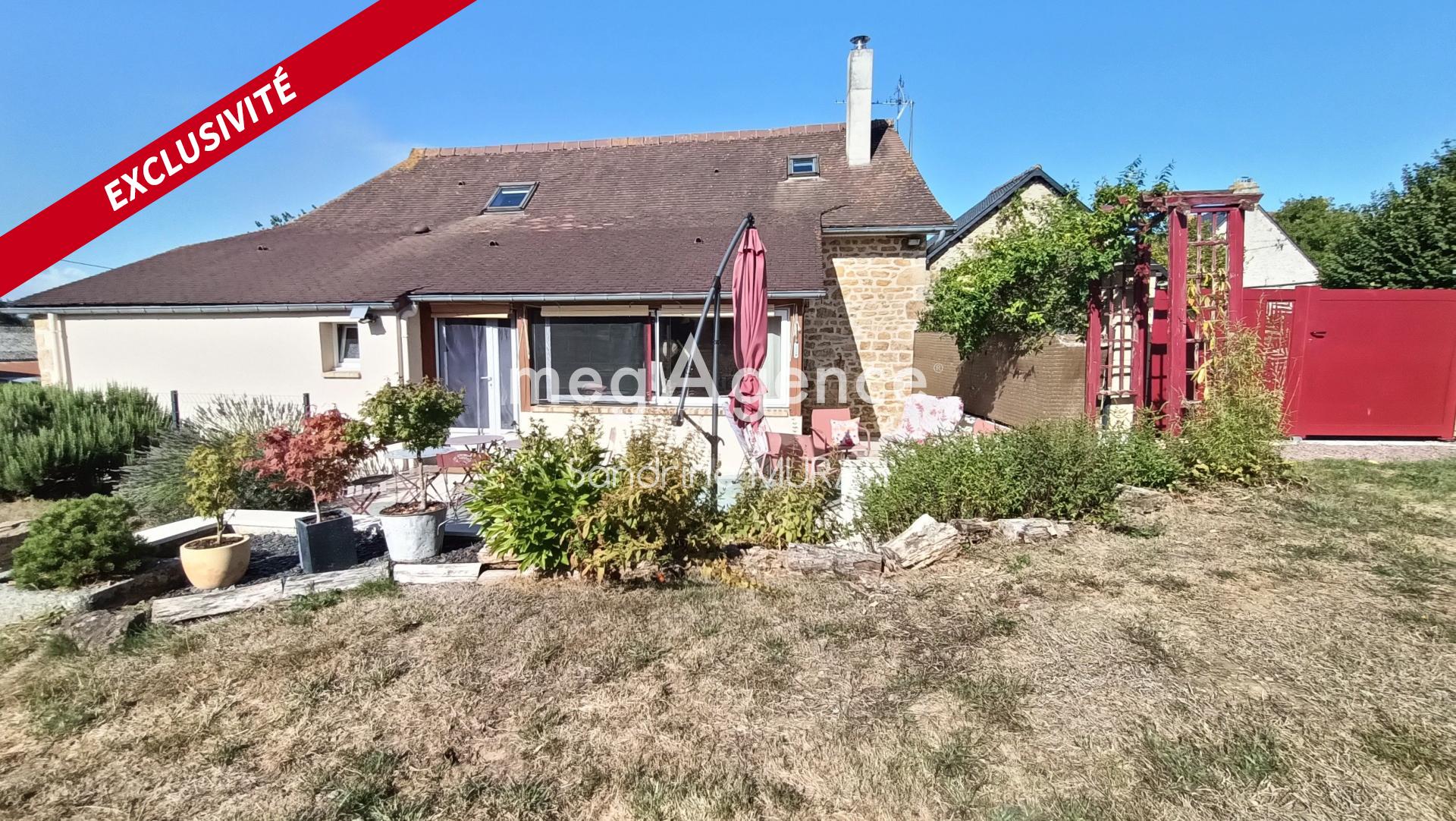 LA PALLU (53) Maison en pierre 82m²