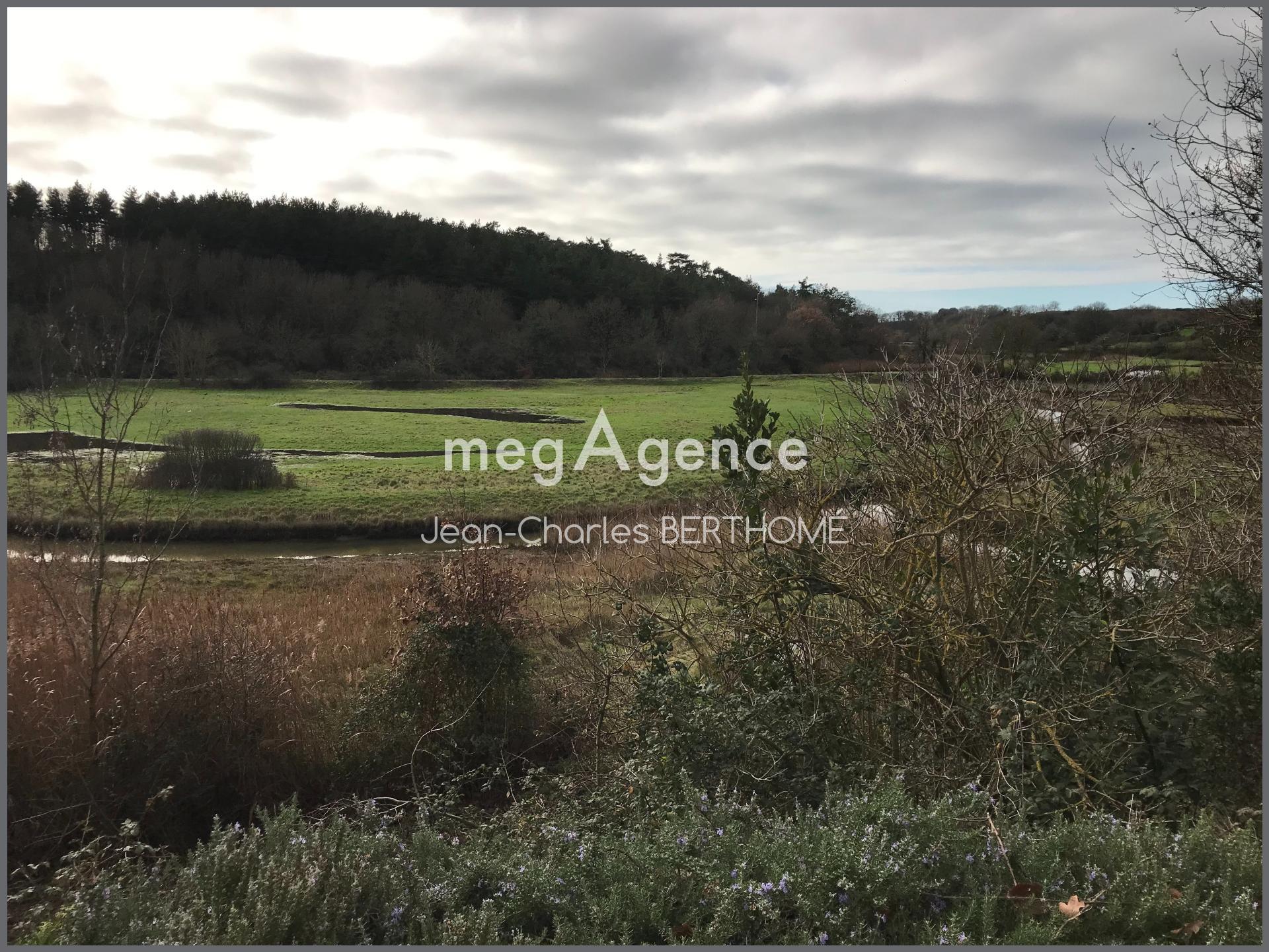 Terrain à les sables-d'olonne, 85340 - 8835m² · à L'Île-d'Olonne · 35 000 €