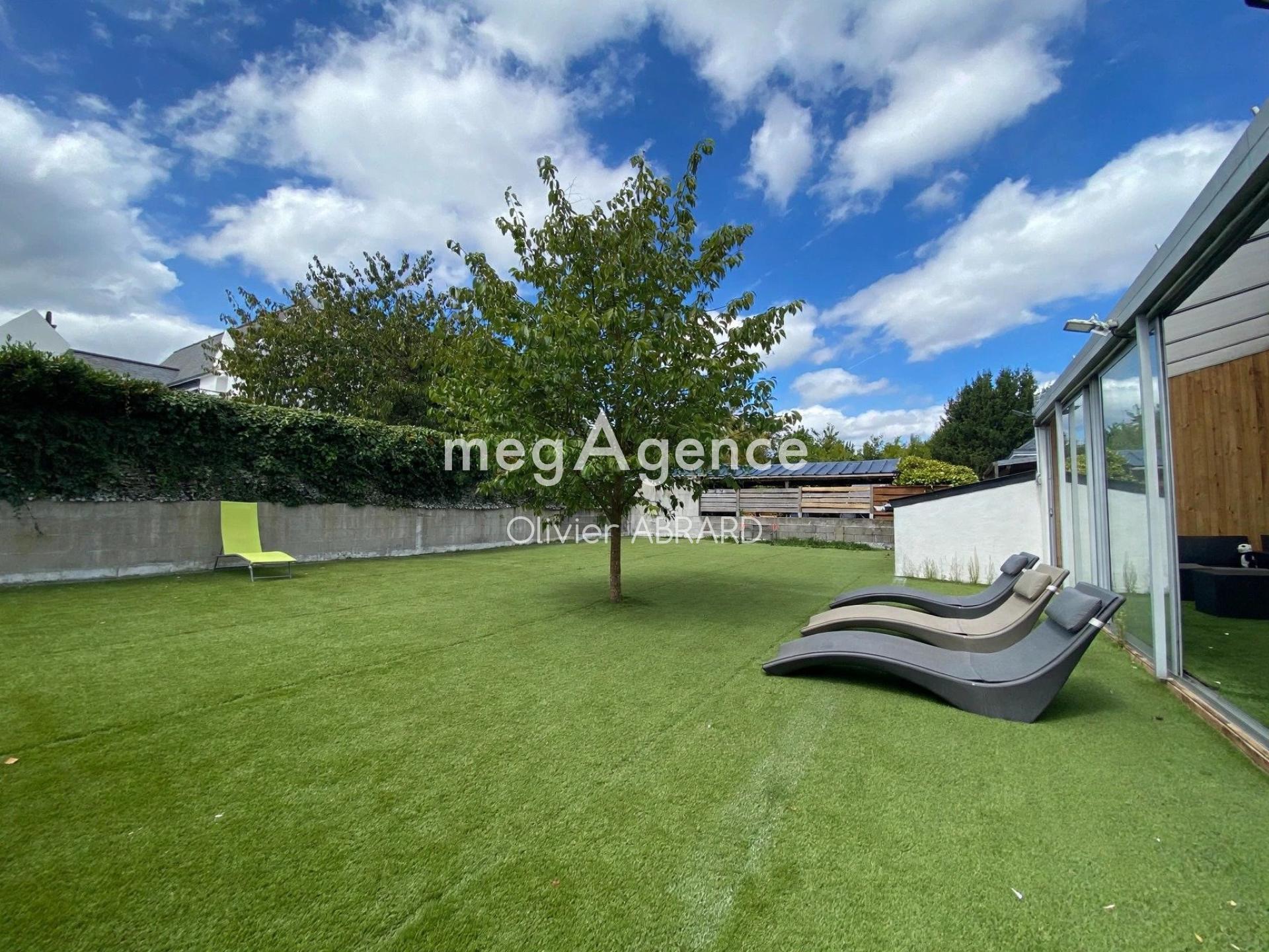 Maison 7 pièces 202 m² · à Saint-Herblain · 202 m² · 399 000 €
