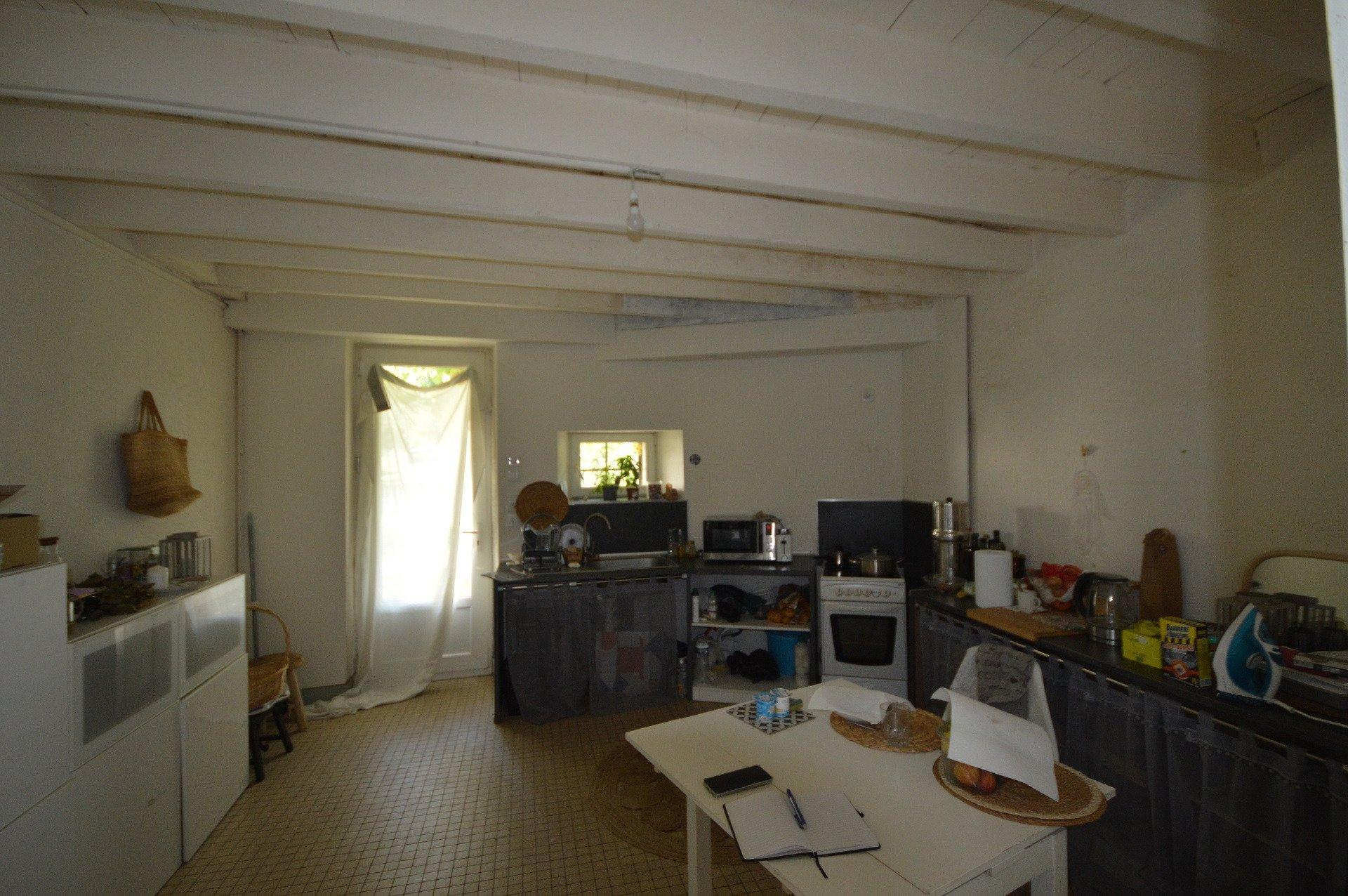 Achat : Maison à AIGUEFONDE, 81200 - 11 pièces 80m² — 9