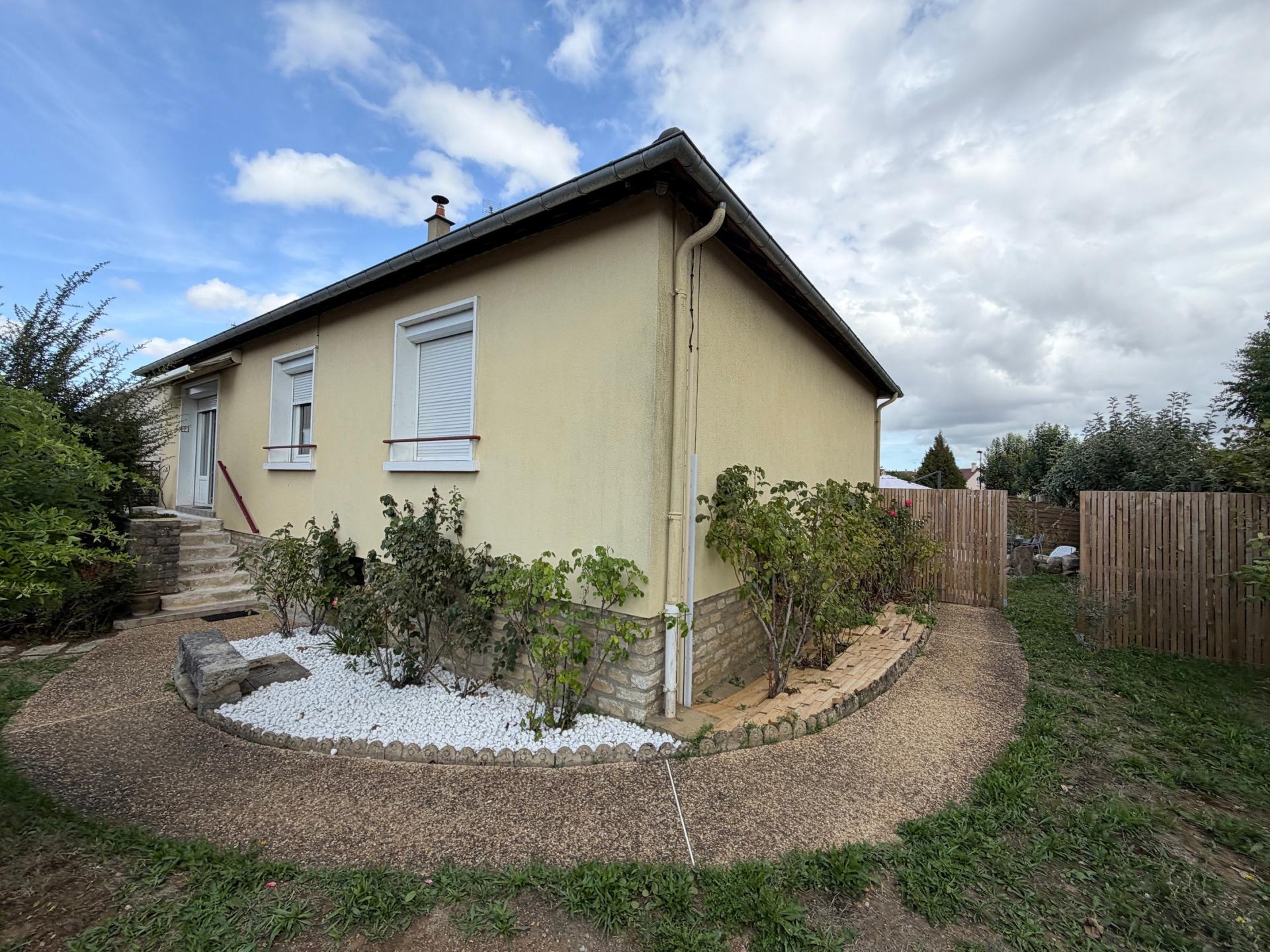 Maison 5 pièces 100 m² · à Saint-Germain-du-Corbéis · 100 m² · 242 500 €