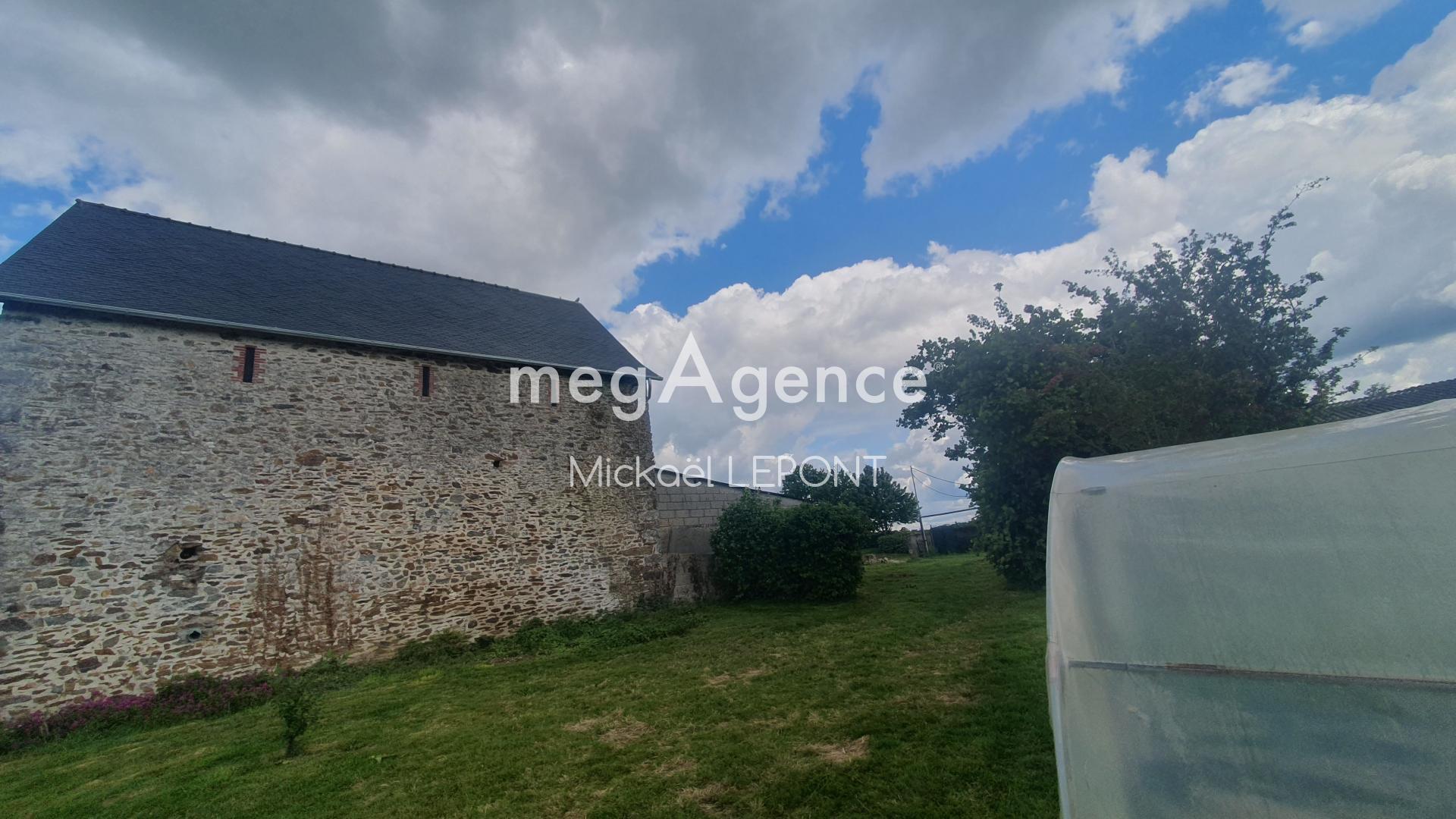 Maison 2 pièces 100 m² · à Le Genest-Saint-Isle · 100 m² · 70 000 €