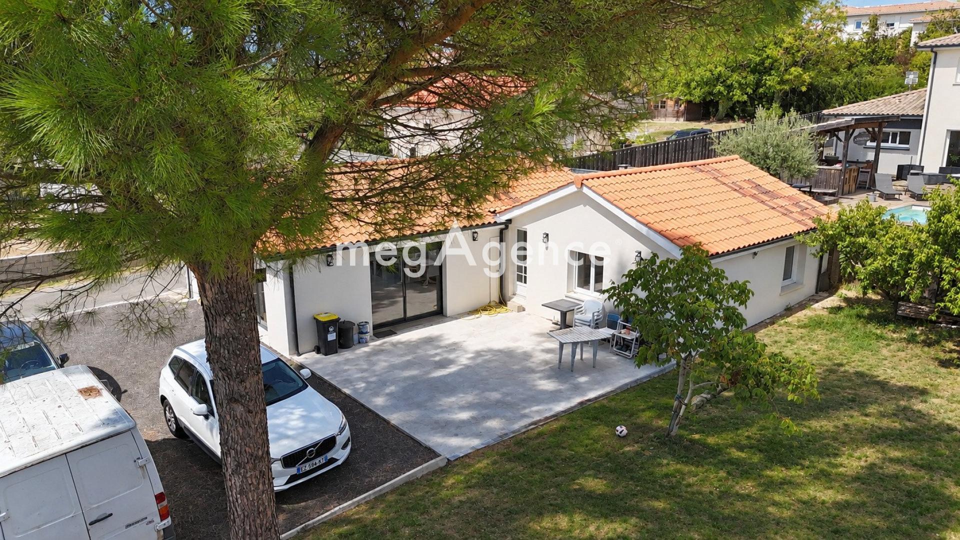 Maison 4 pièces 100 m² · à Saint-Andre-de-Cubzac · 100 m² · 295 000 €
