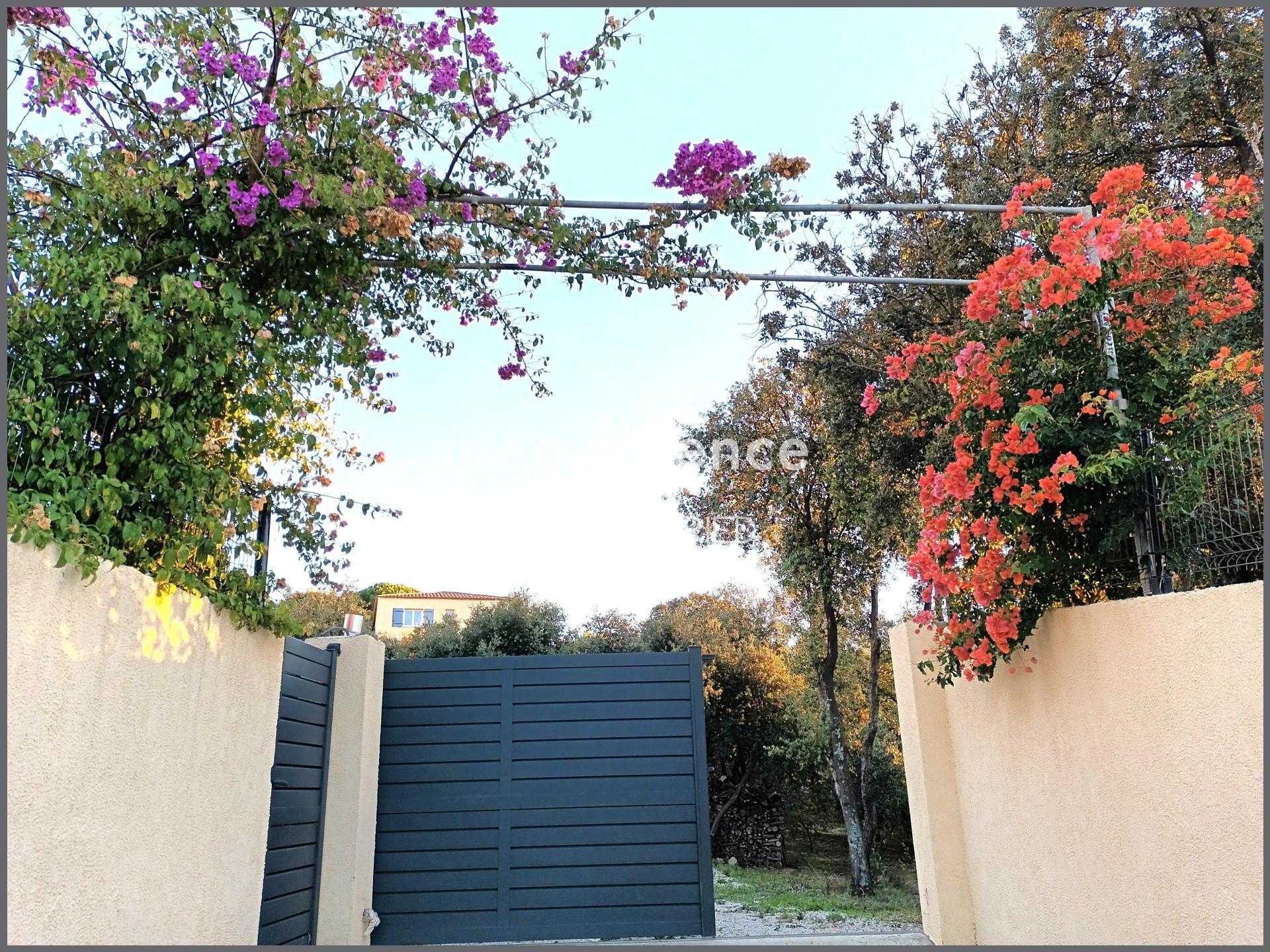 Maison 10 pièces 283 m² · à Lumio · 283 m² · 1 765 000 €