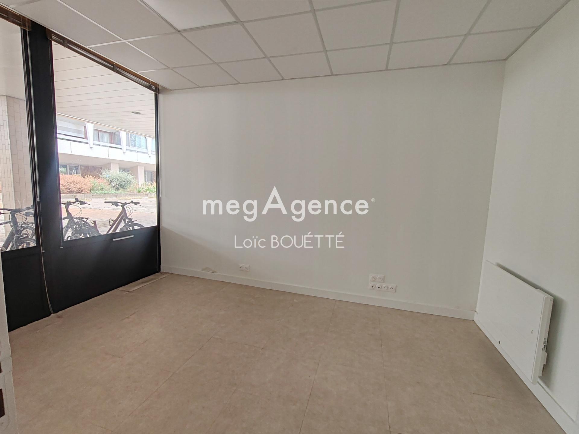 Local commercial 3 pièces 42 m² · à Rennes · 42 m² · 178 500 €