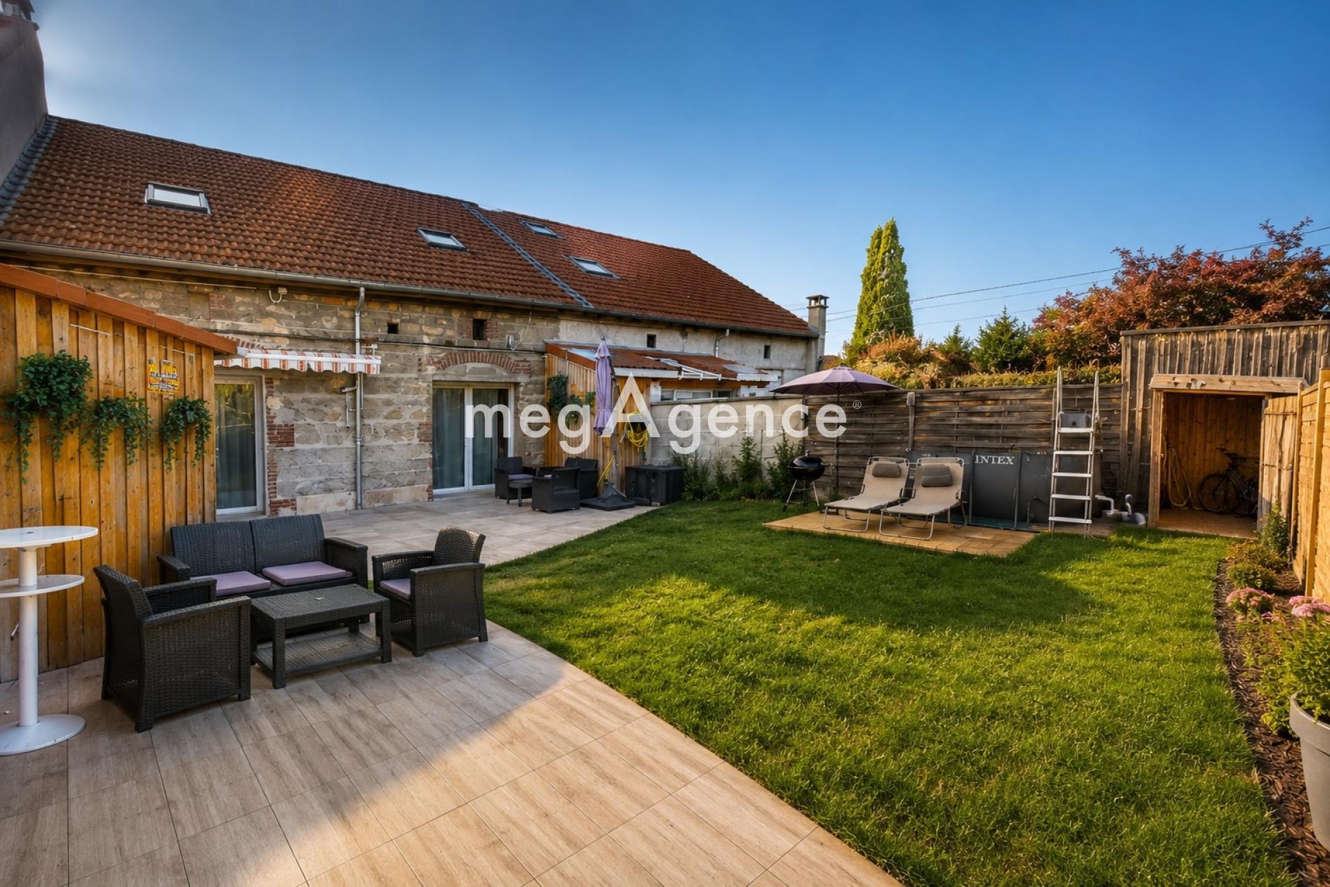 Maison 6 pièces 156 m² · à La Ricamarie · 156 m² · 179 000 €