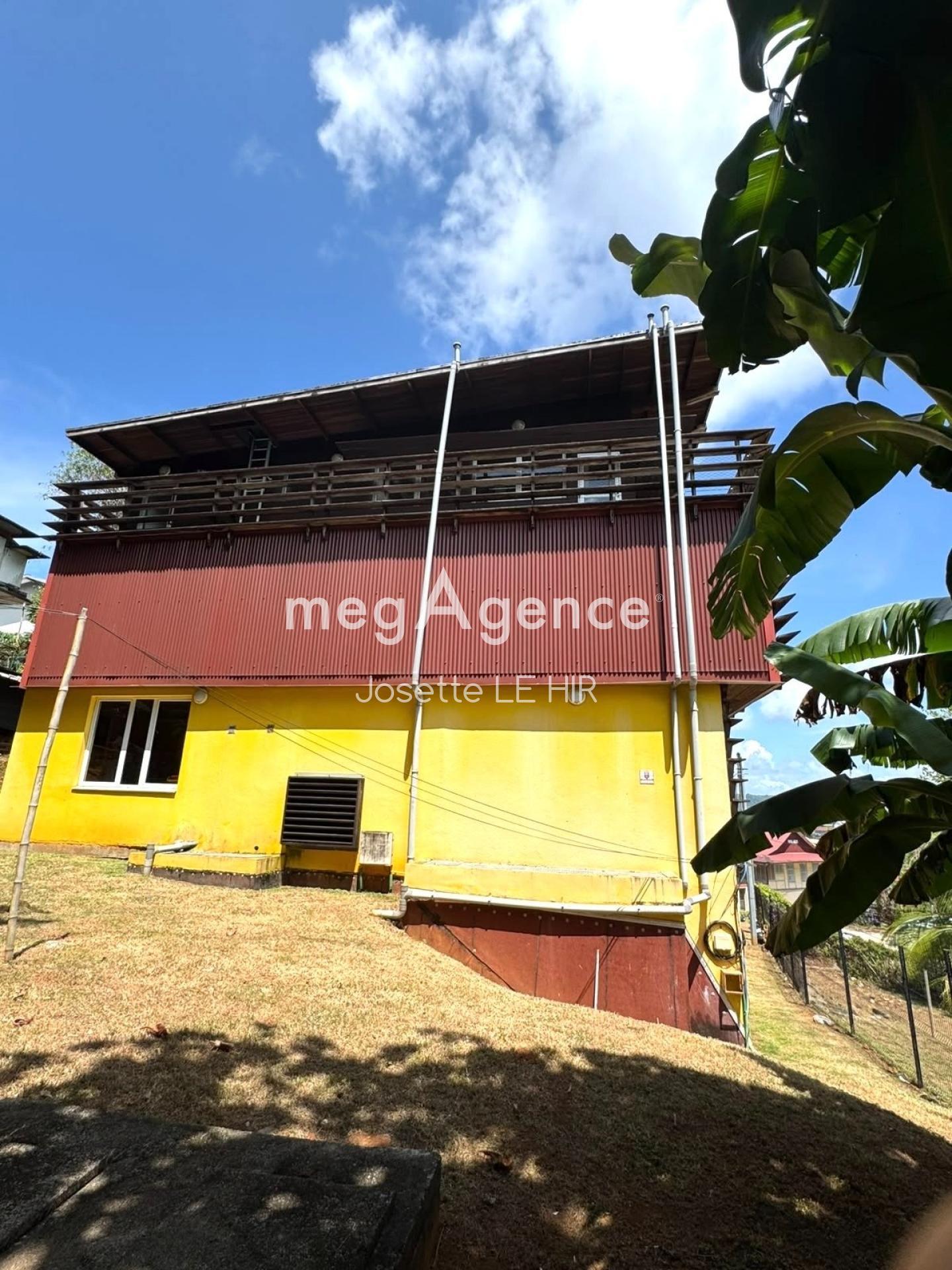 Local commercial 20 pièces 667 m² · à Cayenne · 667 m² · 2 802 000 €