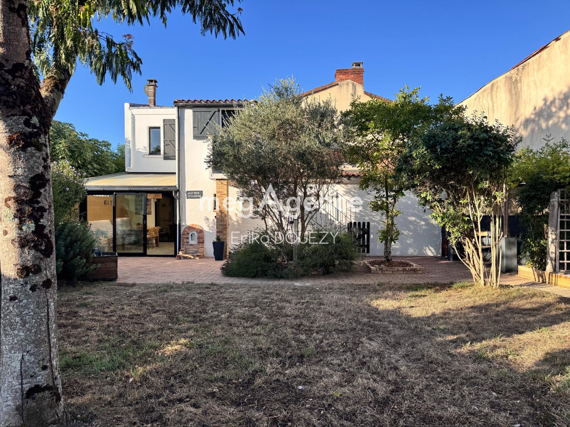 Maison 5 pièces 110 m² · à La Seguiniere · 110 m² · 238 000 €