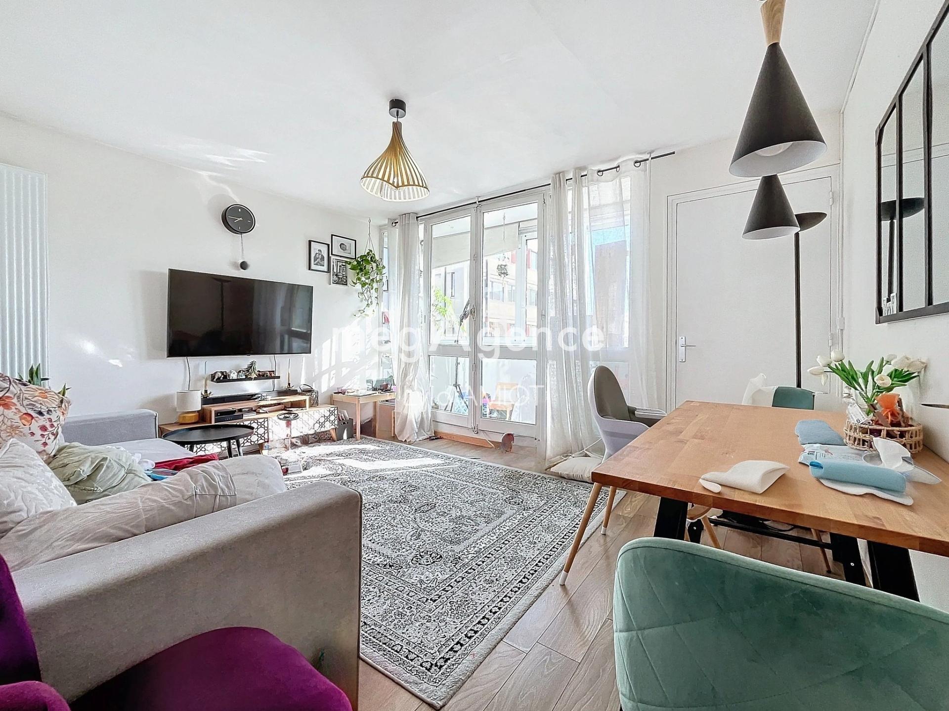Appartement 2 pièces 43 m² · à Poissy · 43 m² · 163 000 €