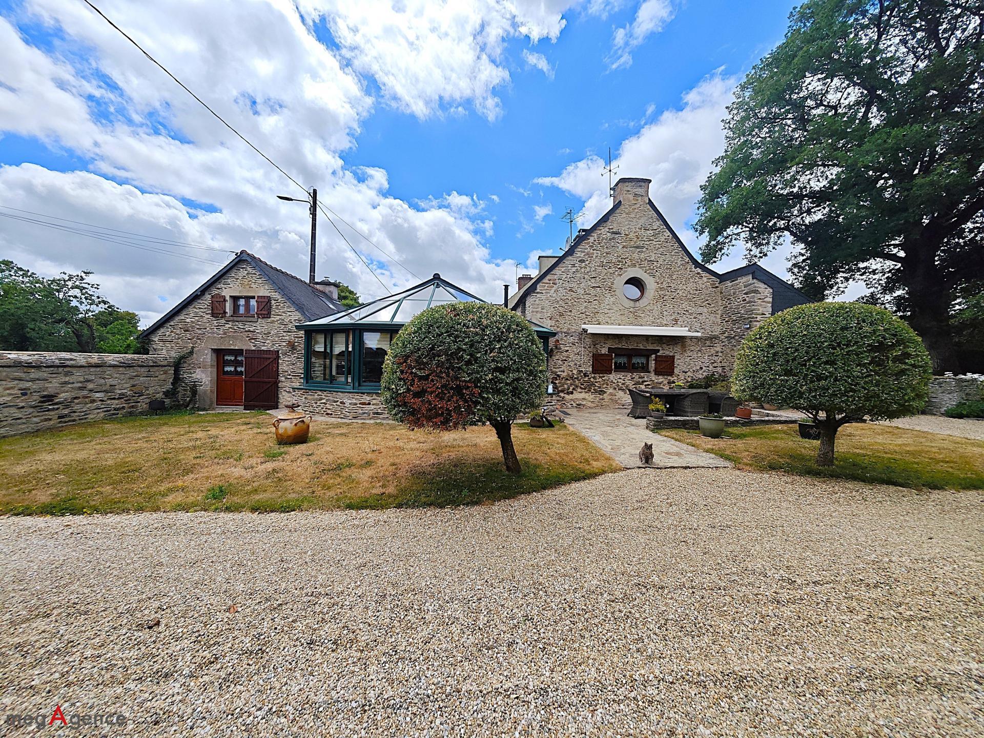 Achat : Maison à JOSSELIN, 56120 - 6 pièces 125m² — 3