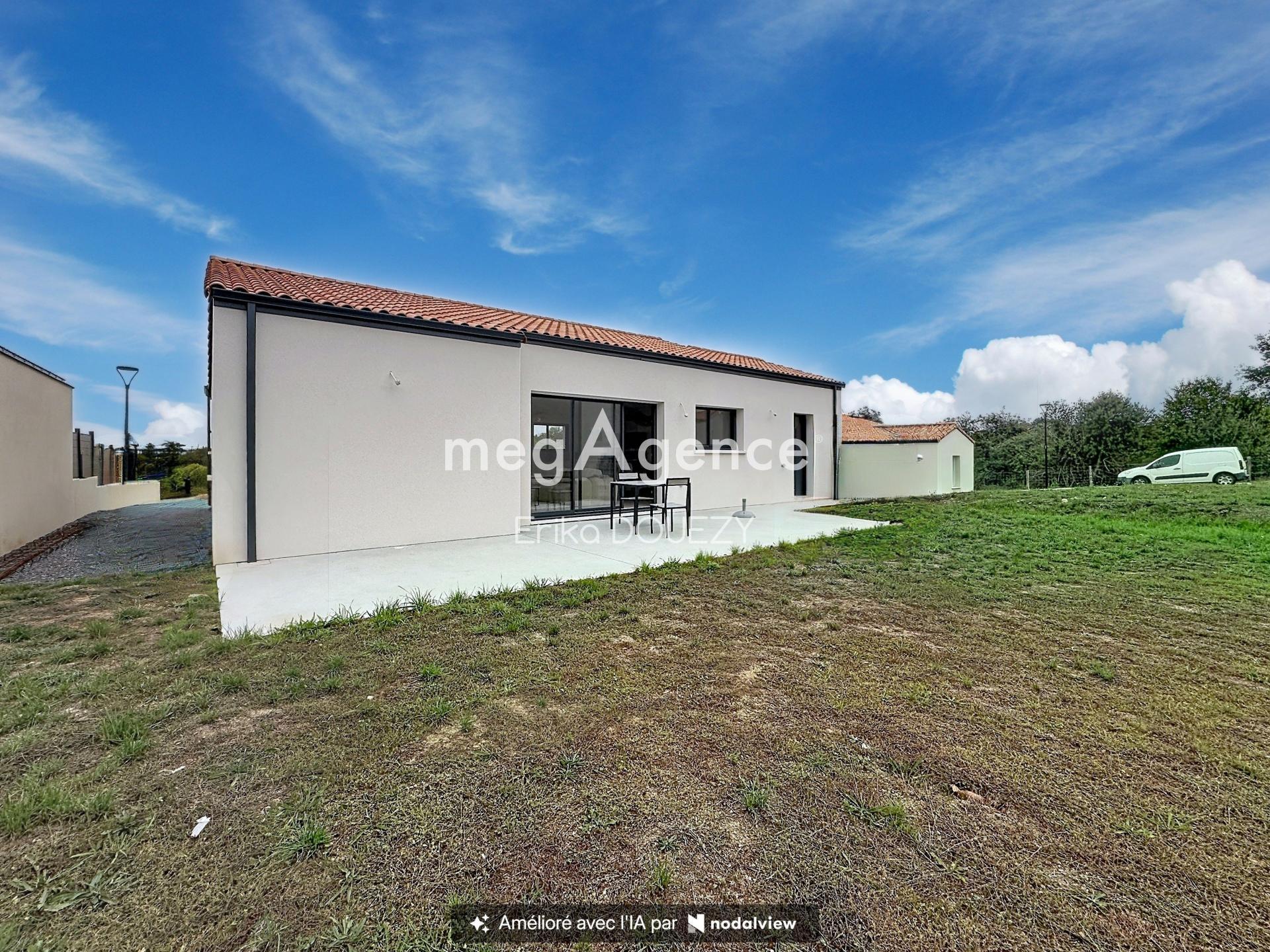 Maison 5 pièces 95 m² · à Saint-Laurent-sur-Sèvre · 95 m² · 265 000 €