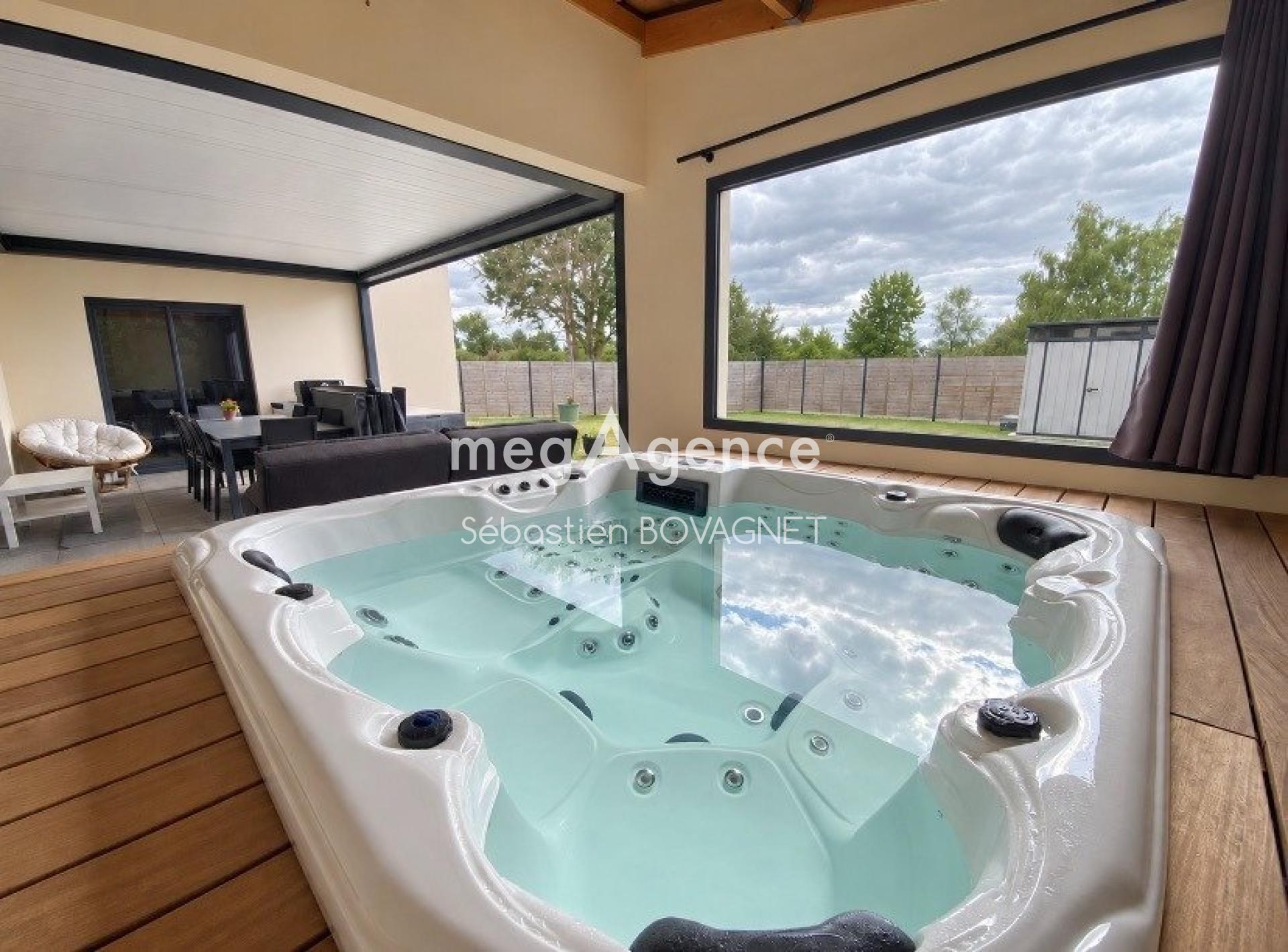 Miniature photo - 2 / 12