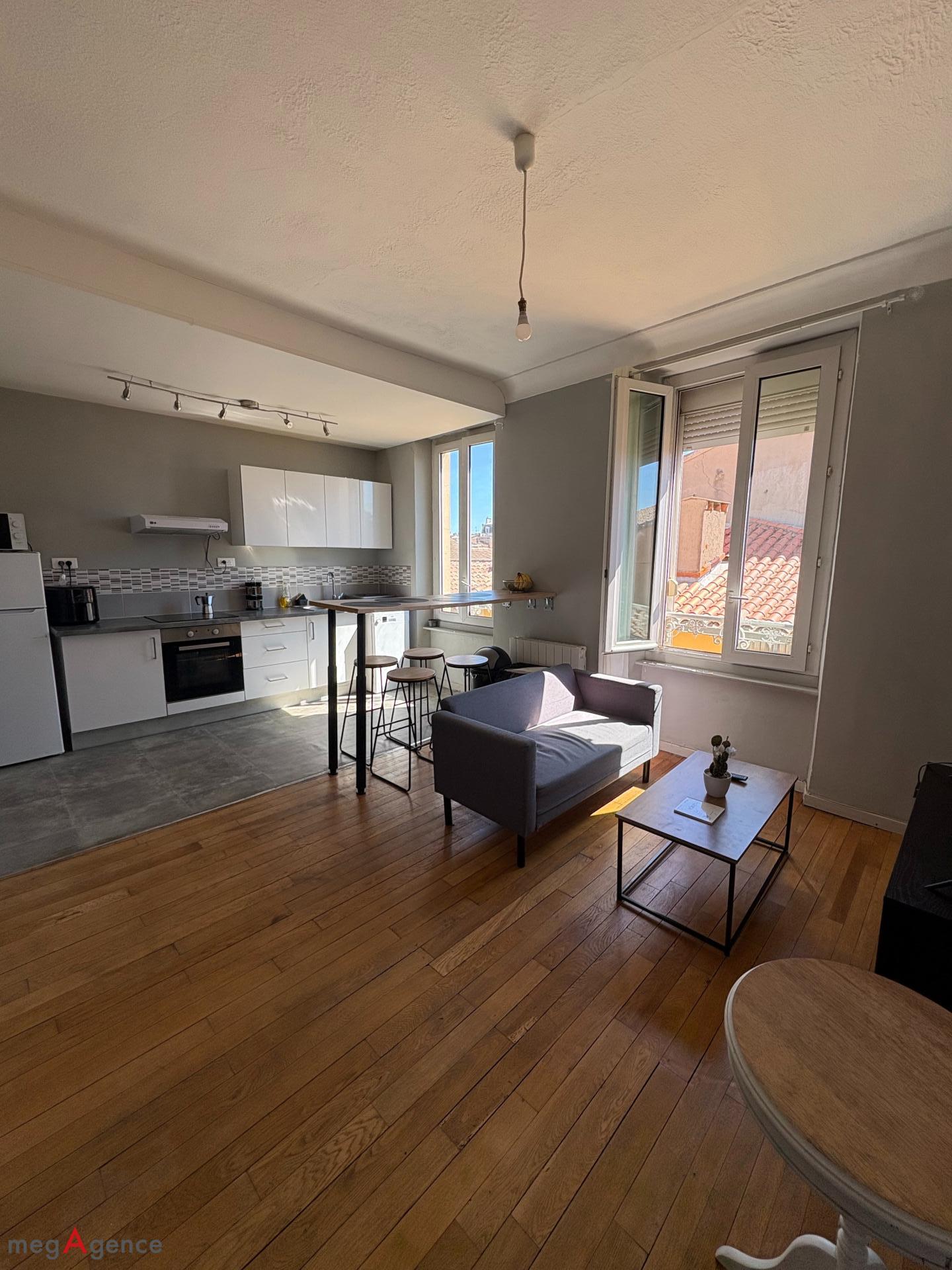 Appartement 5 pièces 96 m² · à Carcassonne · 96 m² · 190 000 €