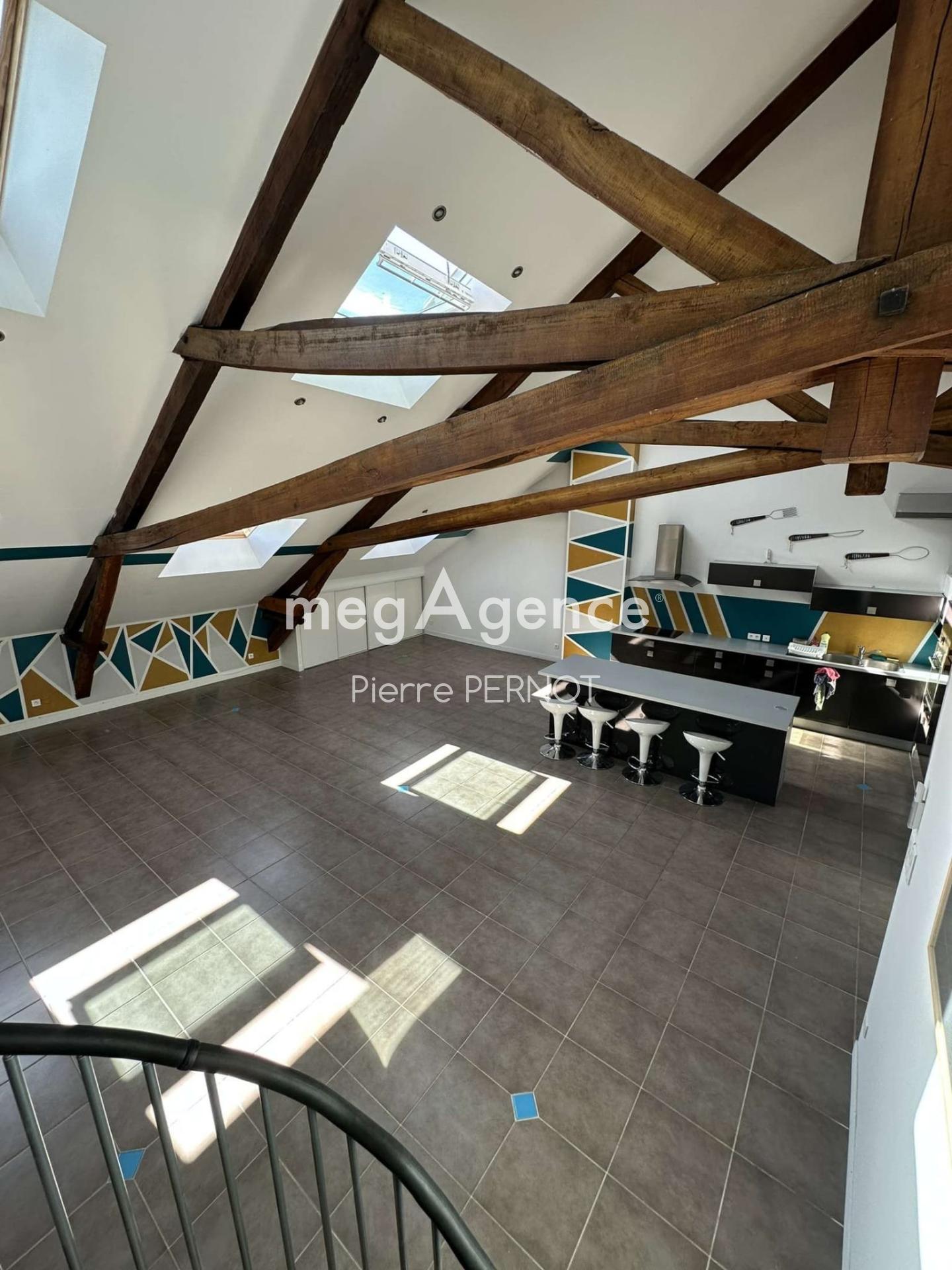 Appartement 5 pièces 107 m² · à Septfonds · 107 m² · 140 000 €