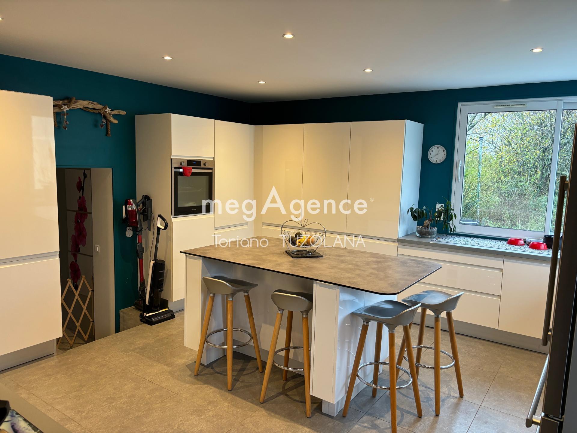Maison 11 pièces 310 m² · au Hamel · 310 m² · 482 500 €