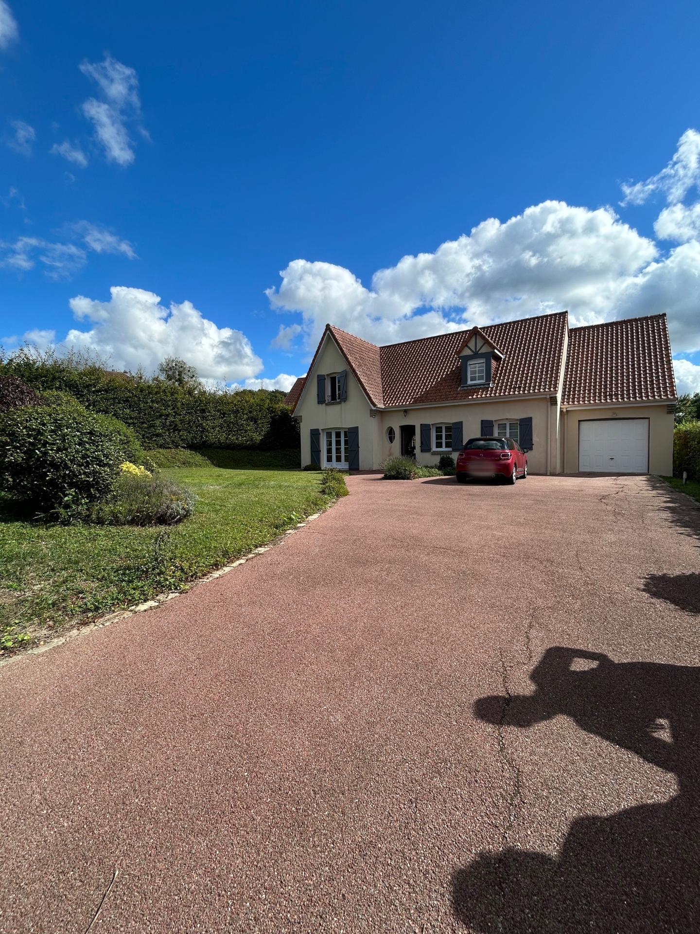 Maison 6 pièces 143 m² · à Bournonville · 143 m² · 330 750 €