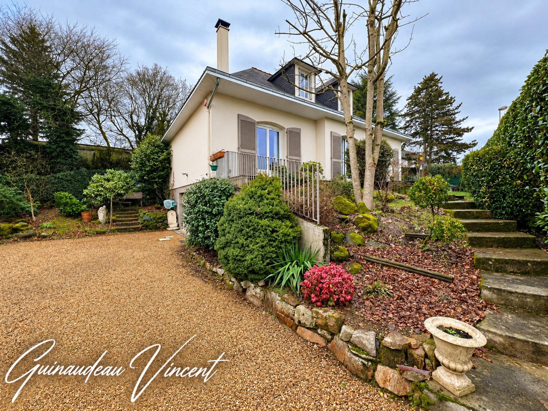 Maison 7 pièces 136 m² · à Cholet · 136 m² · 397 500 €