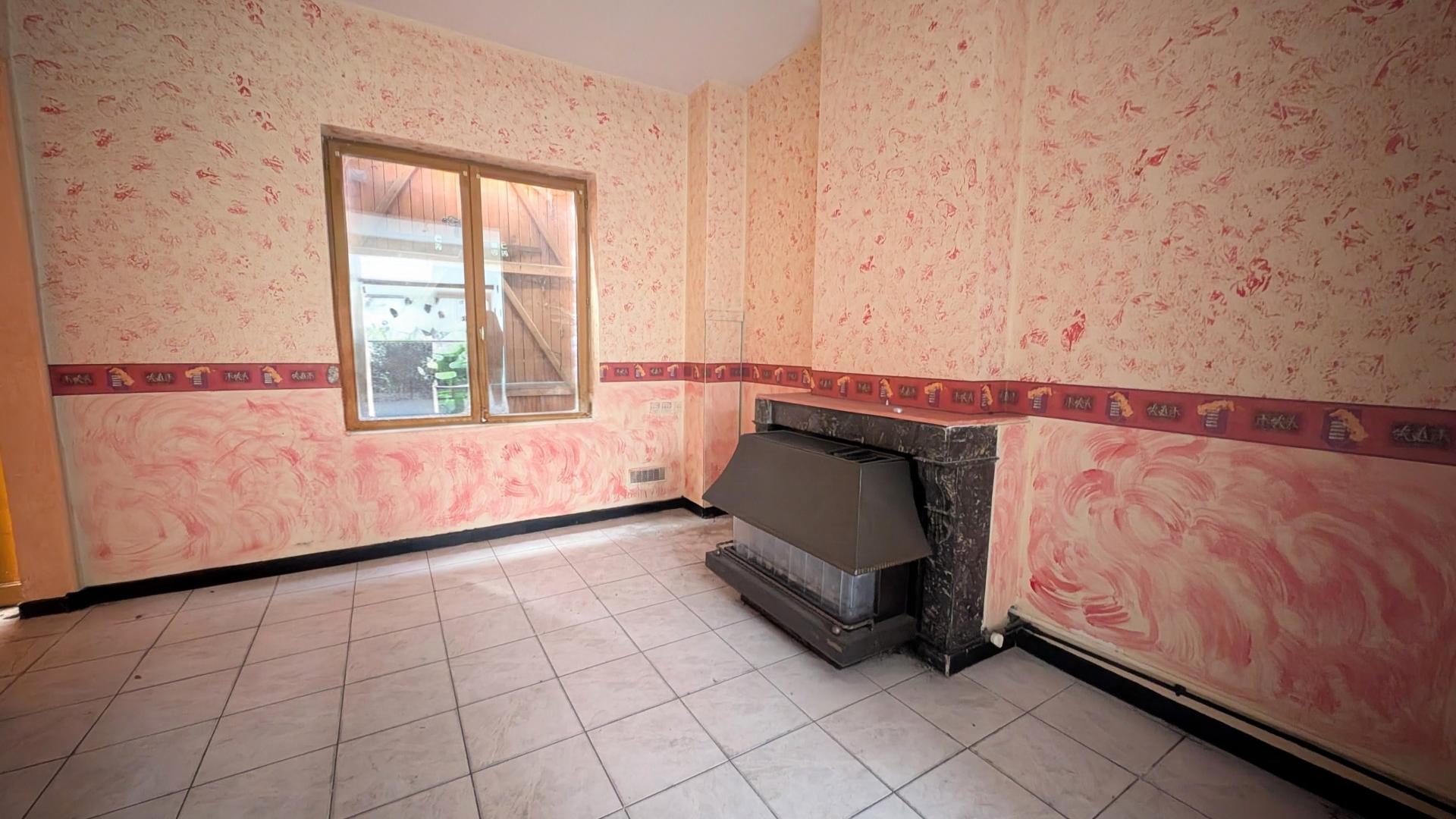 Maison 4 pièces 91 m² · à Croix · 91 m² · 120 000 €