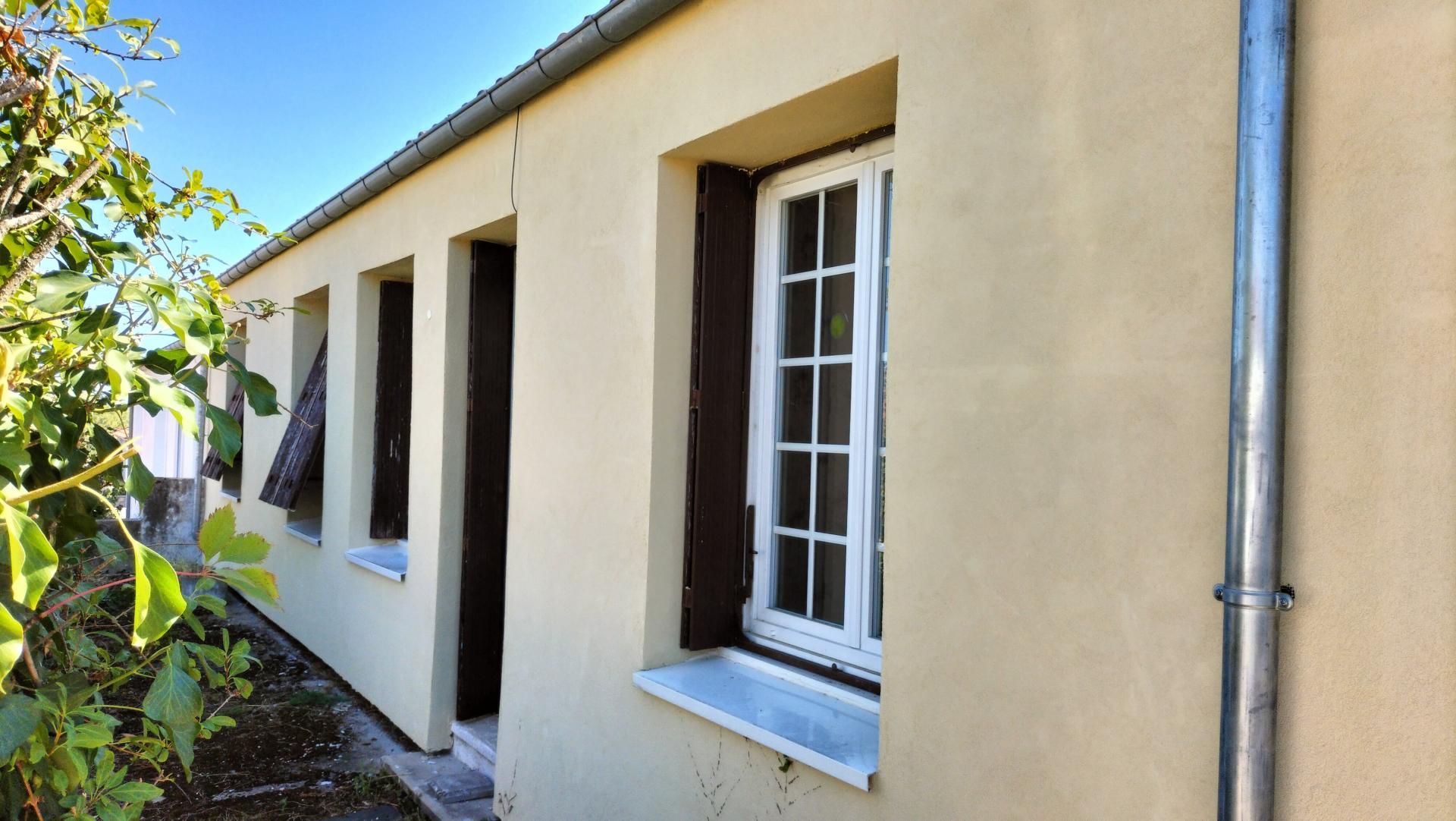 Maison 5 pièces 98 m² · à Premilhat · 98 m² · 118 000 €