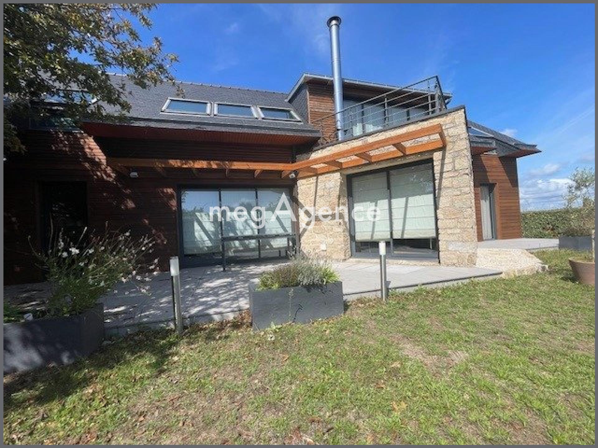 Maison 6 pièces 129 m² · à Larmor-Baden · 129 m² · 695 000 €