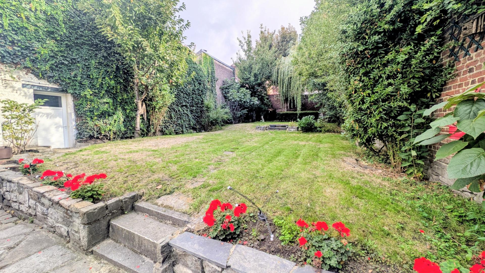Maison 5 pièces 269 m² · à Roubaix · 269 m² · 468 000 €