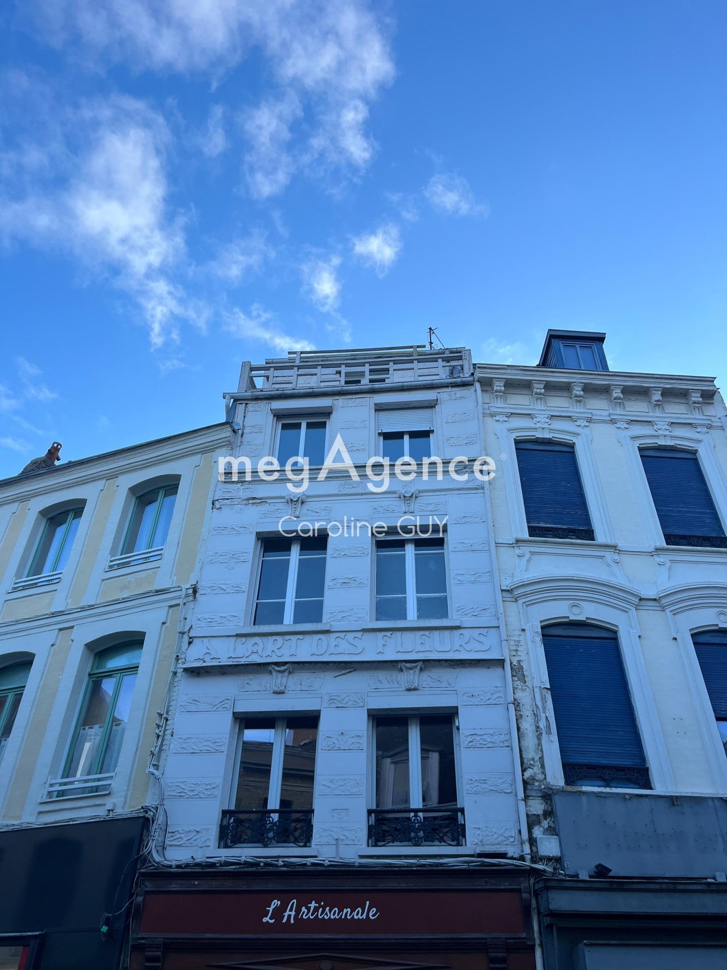 Immeuble 128 m² · à Saint-Omer · 128 m² · 146 000 €