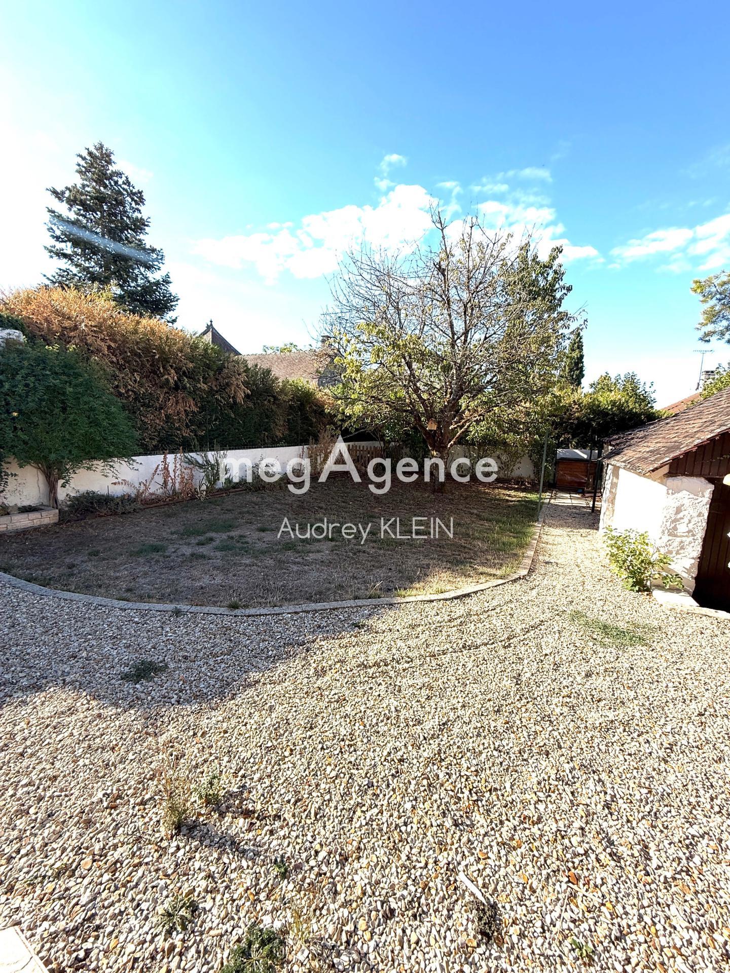 Maison 4 pièces 95 m² · à Vinneuf · 95 m² · 175 000 €