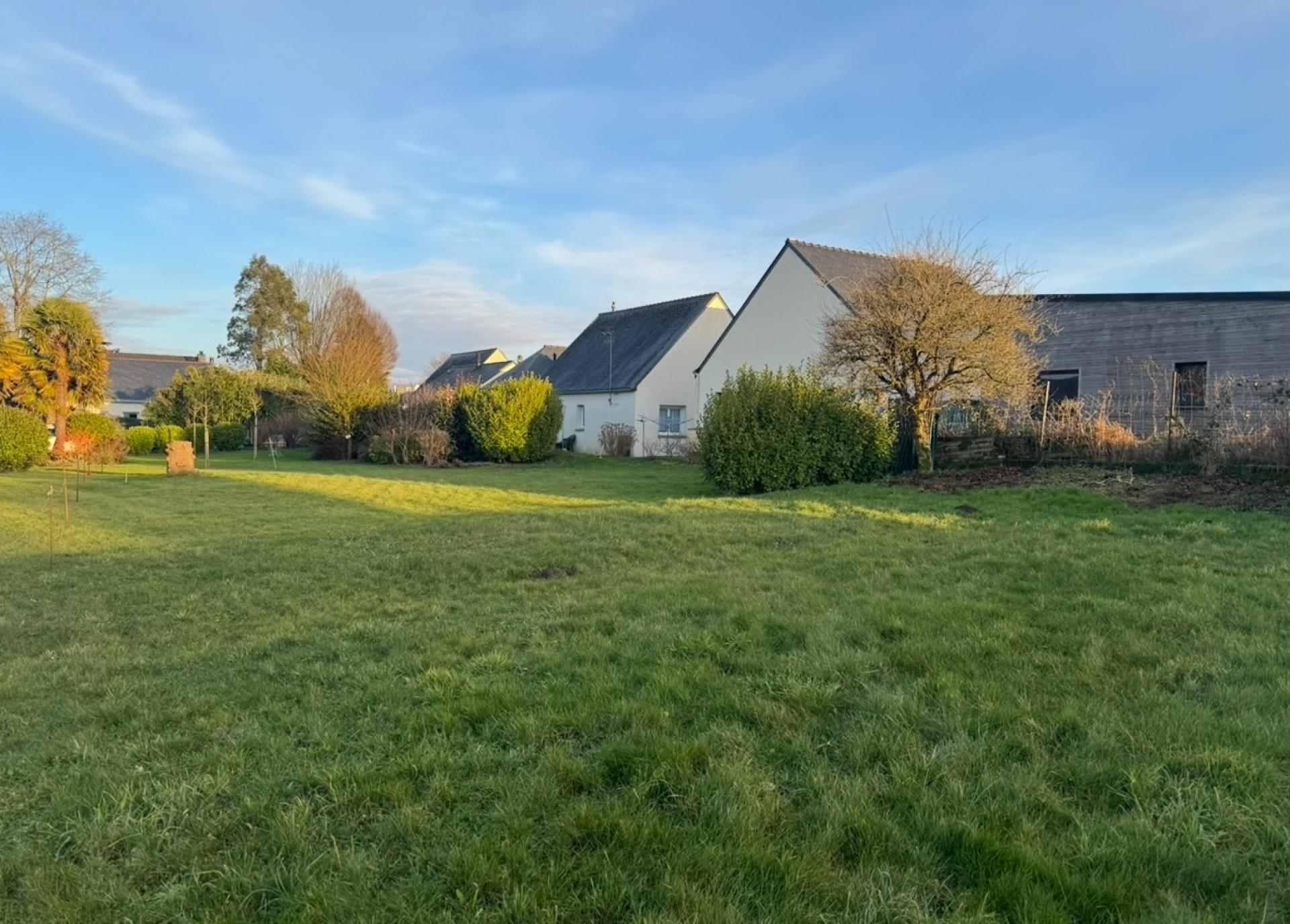 Terrain à QUESTEMBERT, 56230 - 450m² · 96 000 €