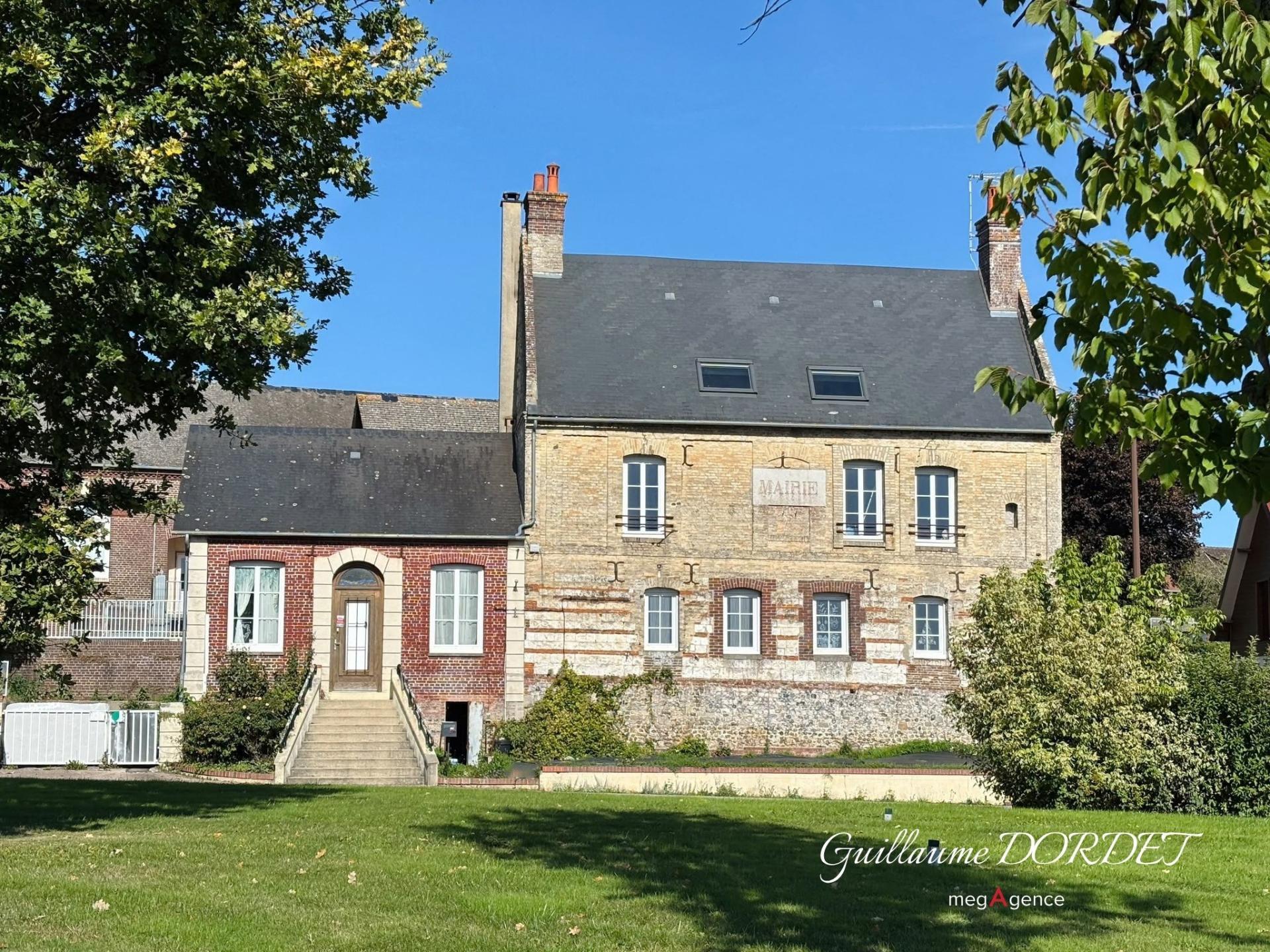 Maison 6 pièces 166 m² · à Saint-Aubin-le-Cauf · 166 m² · 250 000 €