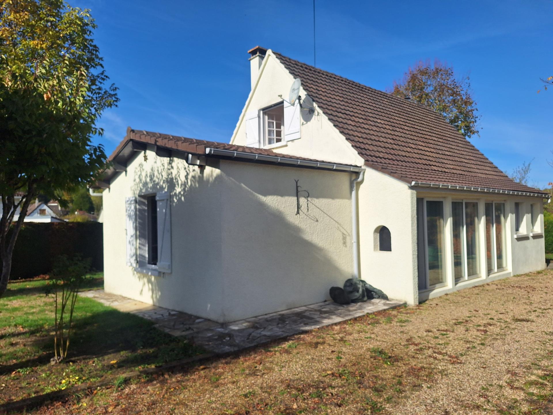 Maison 5 pièces 76 m² · à Chéroy · 76 m² · 147 000 €