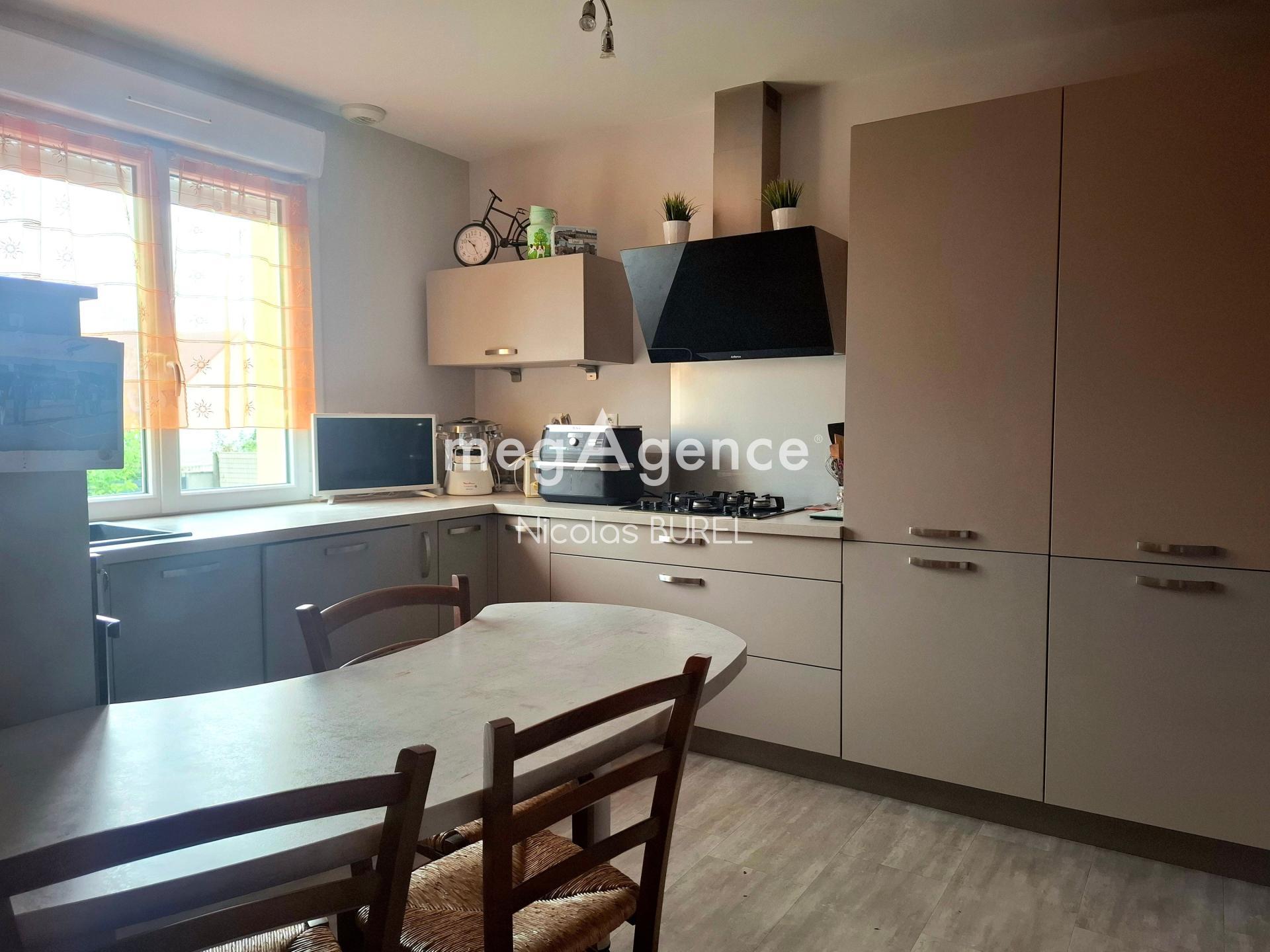 Maison 6 pièces 127 m² · à Saint-Ouen-des-Toits · 127 m² · 239 600 €