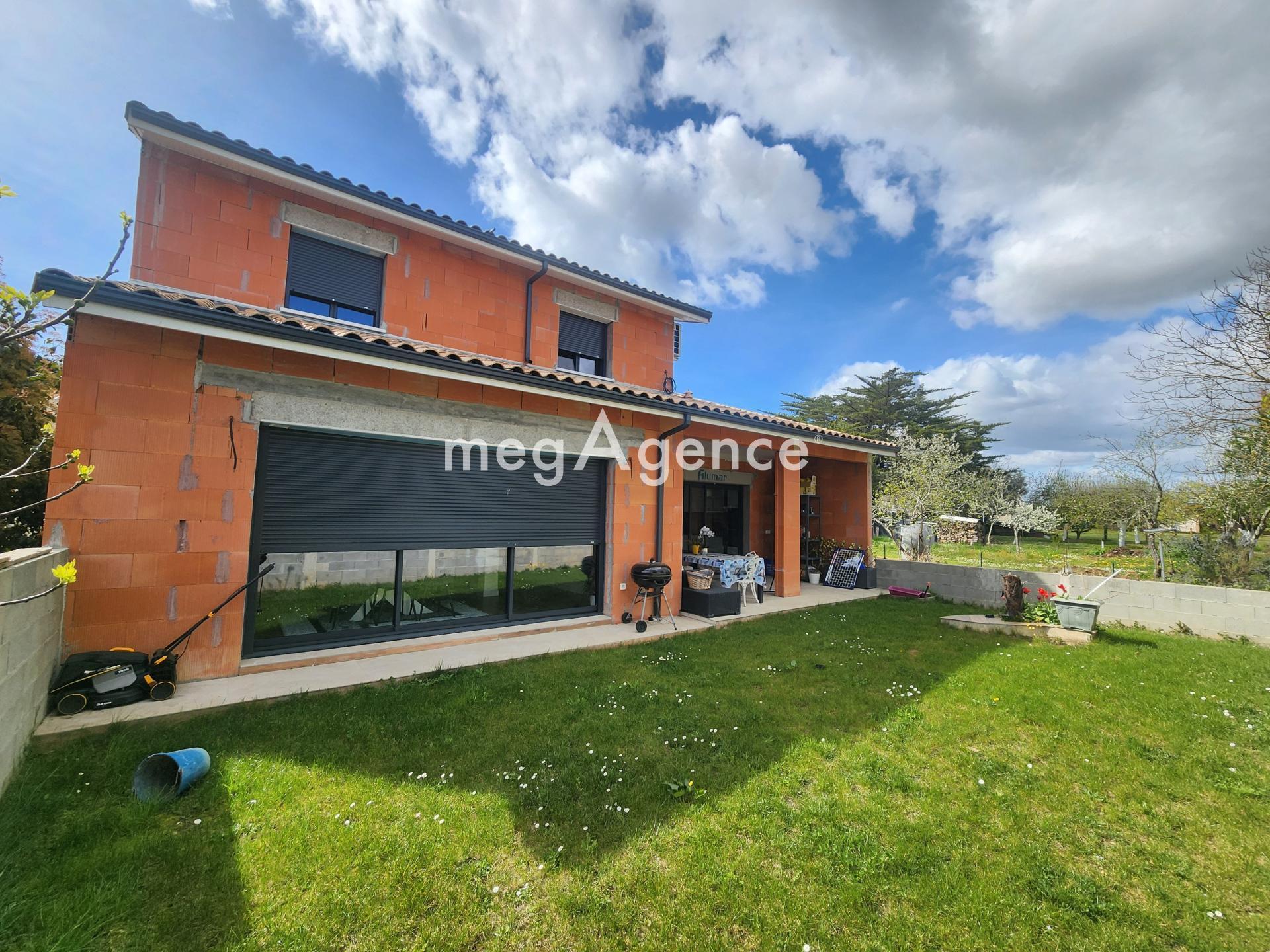 Maison 6 pièces 150 m² · à Montussan · 150 m² · 398 000 €