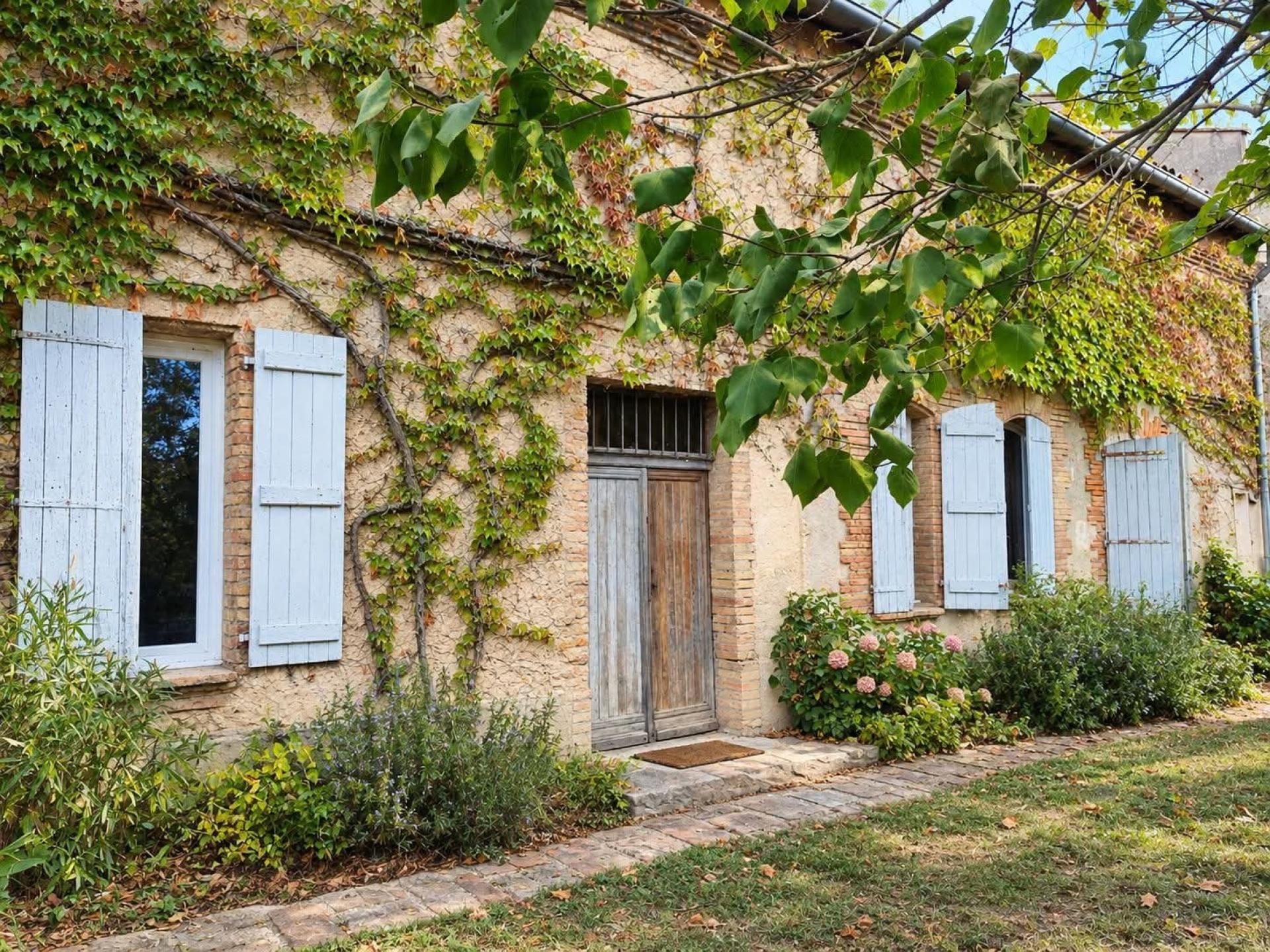 Maison 6 pièces 189 m² · à Canals · 189 m² · 330 000 €
