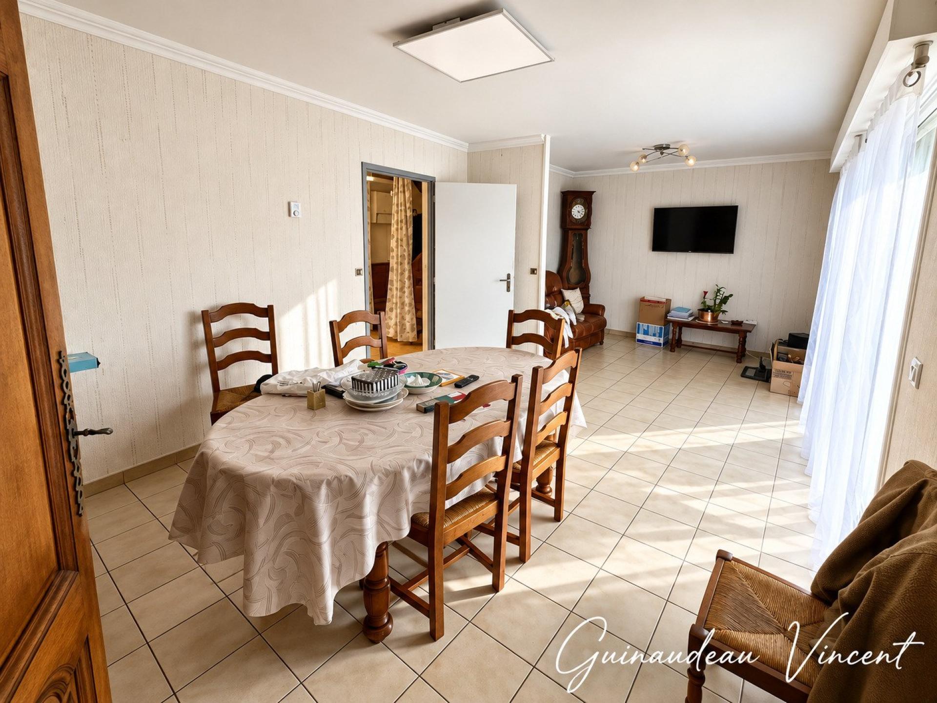 Maison 5 pièces 112 m² · à Cholet · 112 m² · 158 000 €