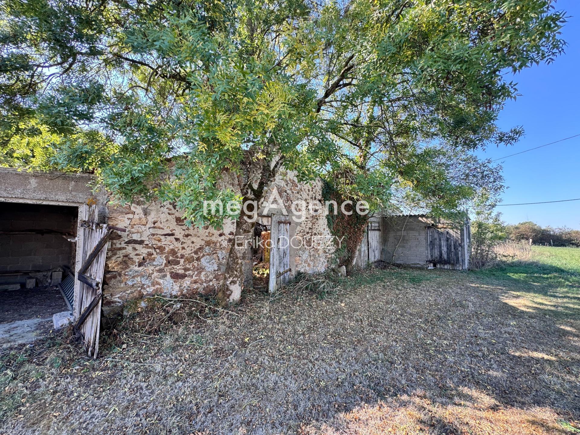Maison 6 pièces 174 m² · à Toutlemonde · 174 m² · 58 000 €