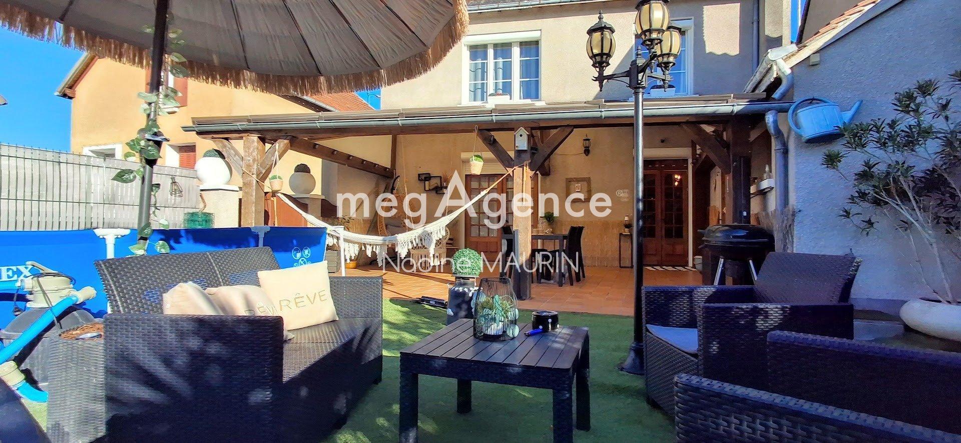 Maison 6 pièces 148 m² · à Noyers-sur-Cher · 148 m² · 148 000 €