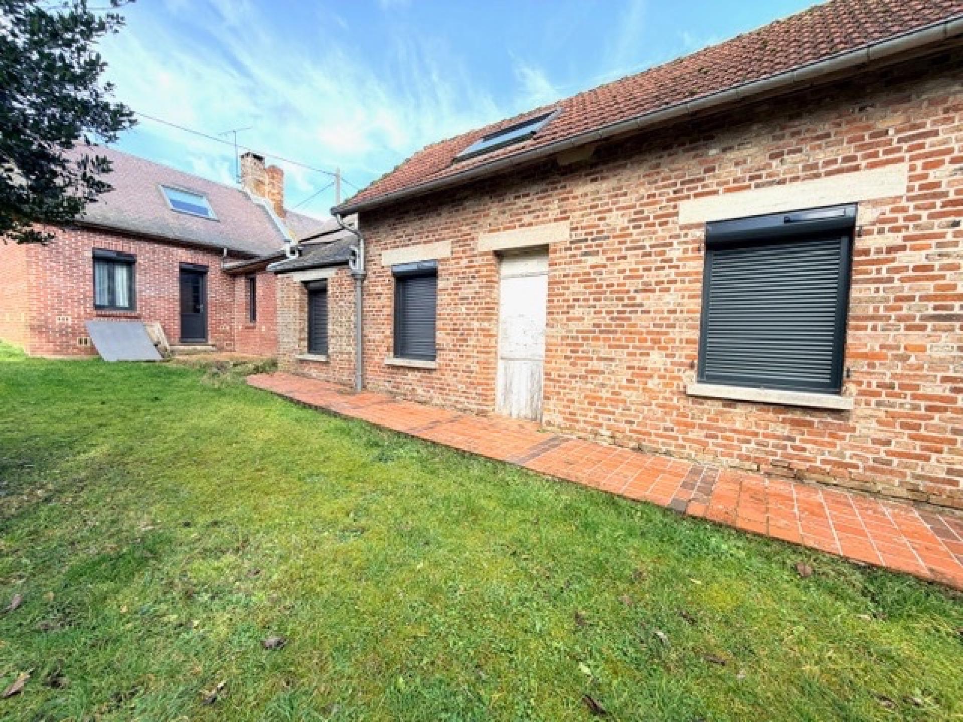 Maison 5 pièces 89 m² · à Breteuil · 89 m² · 136 000 €