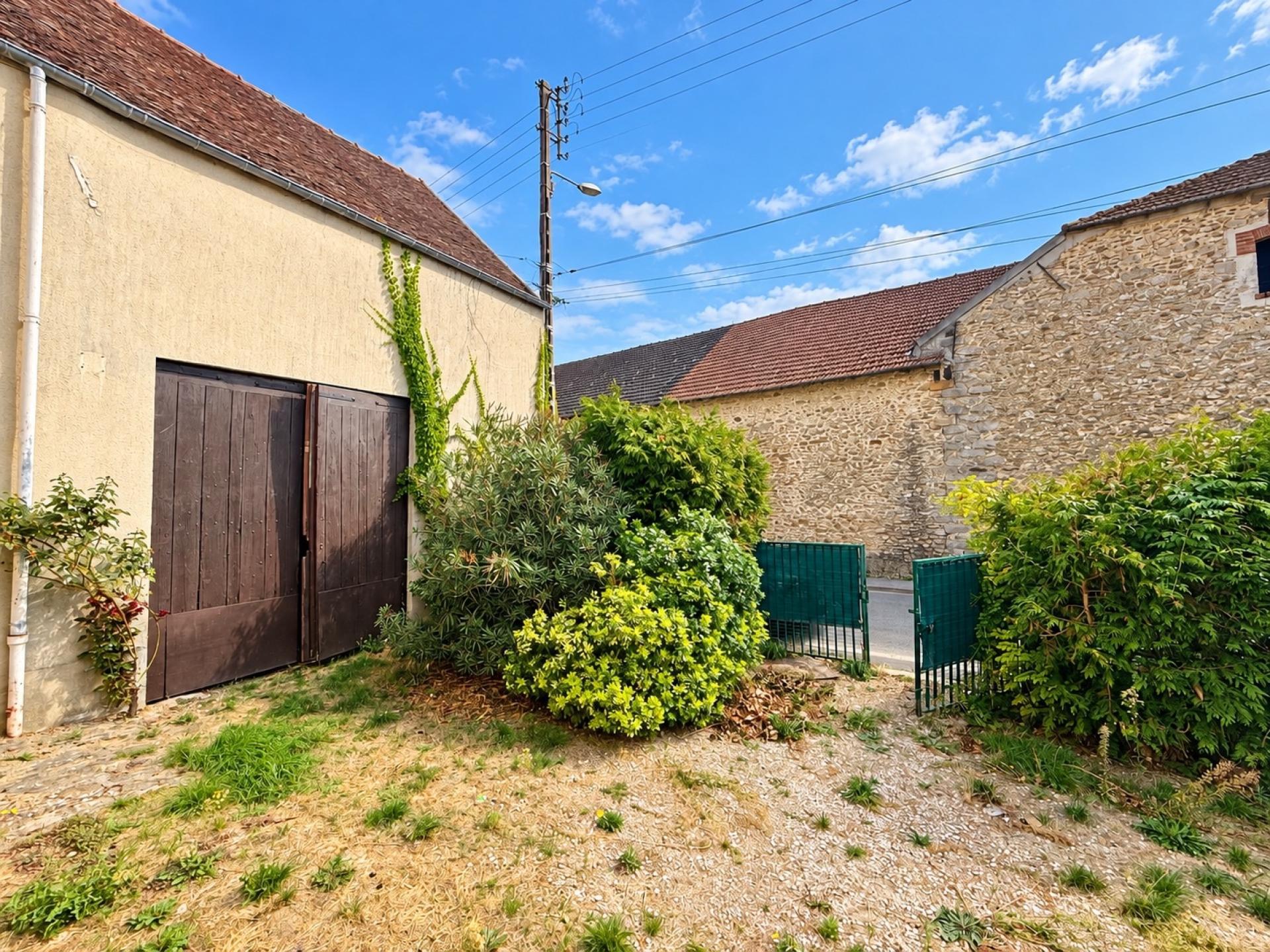 Maison 3 pièces 70 m² · à Solers · 70 m² · 99 000 €