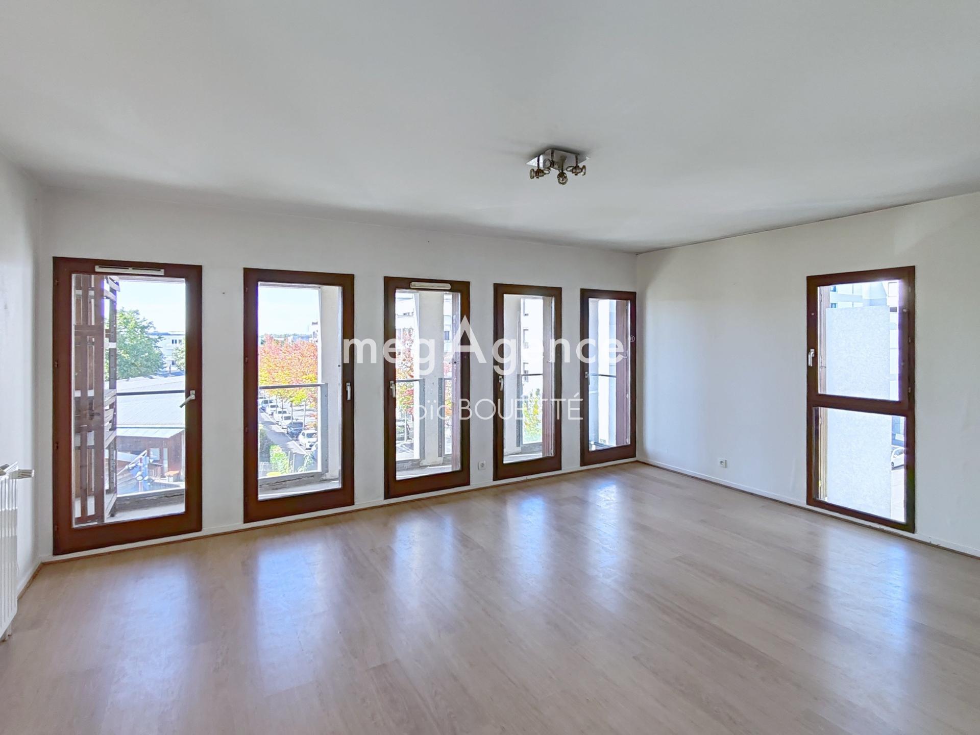 Appartement 3 pièces 75 m² · à Saint-Jacques-de-la-Lande · 75 m² · 199 000 €